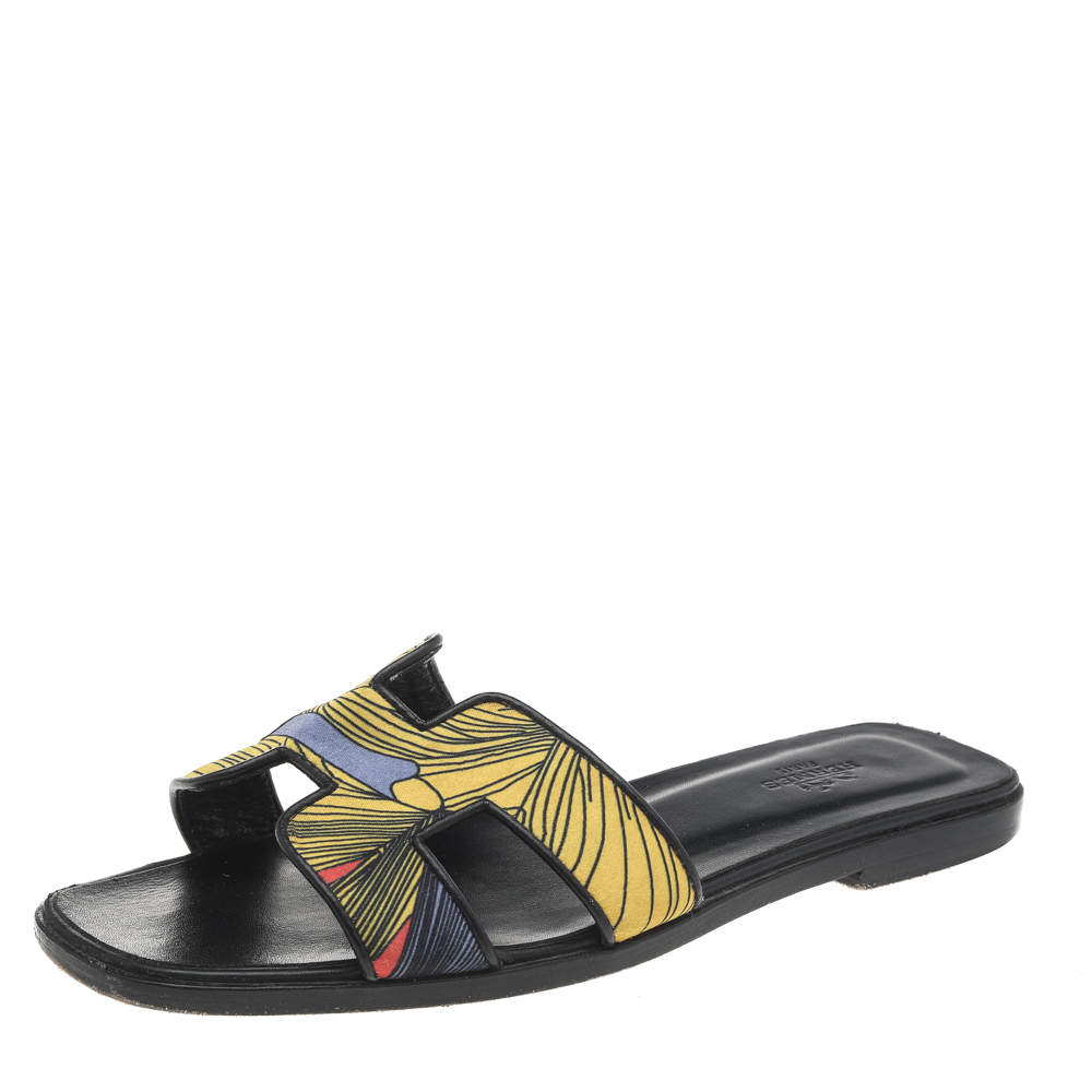 Hermes Black/Yellow Printed Satin Oran Slide Sandals Size 37