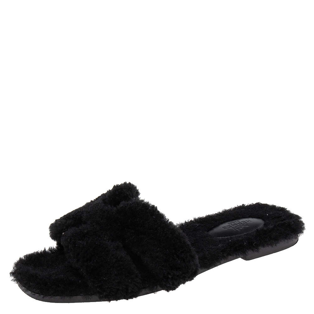 Hermès Black Fur Oran Flat Sandals Size 38