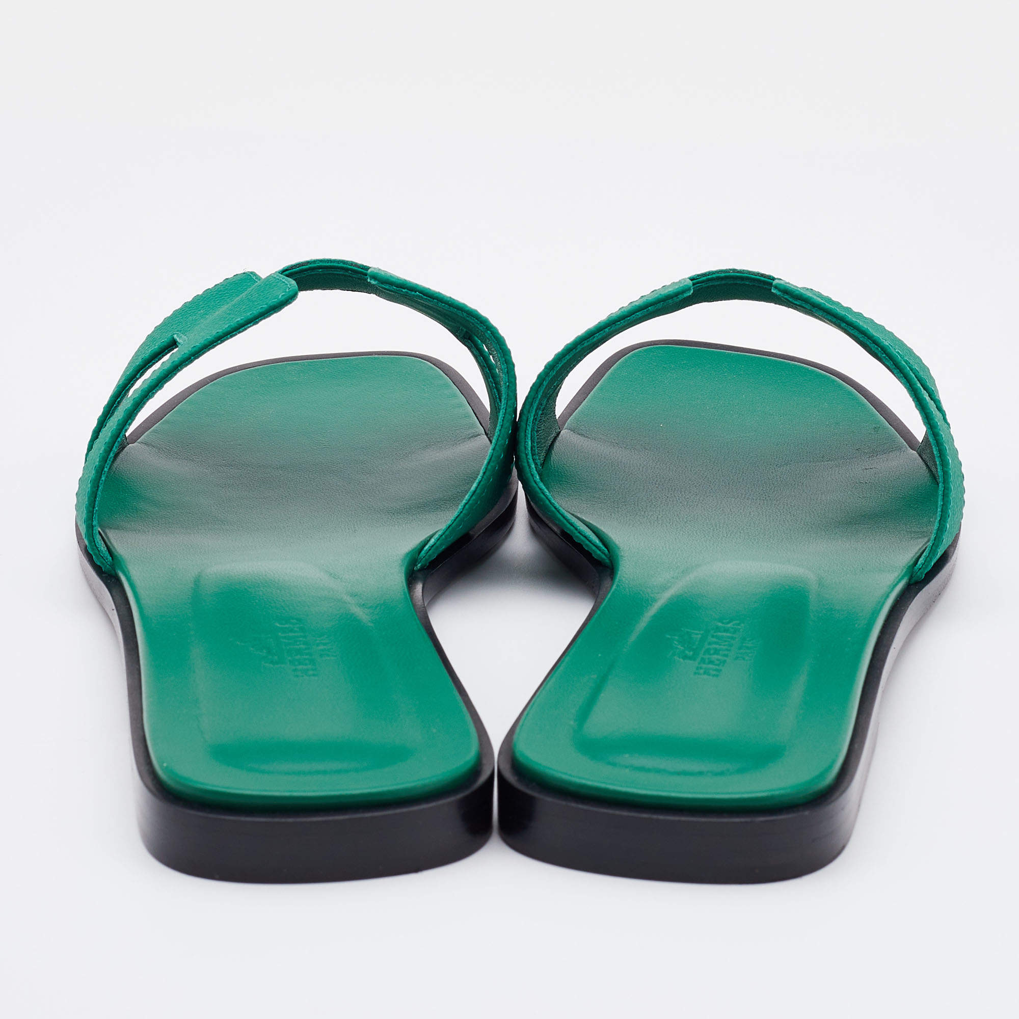 Hermes Emerald Oran Sandal Epsom Leather Flat Shoes 38.5 / 8.5 New