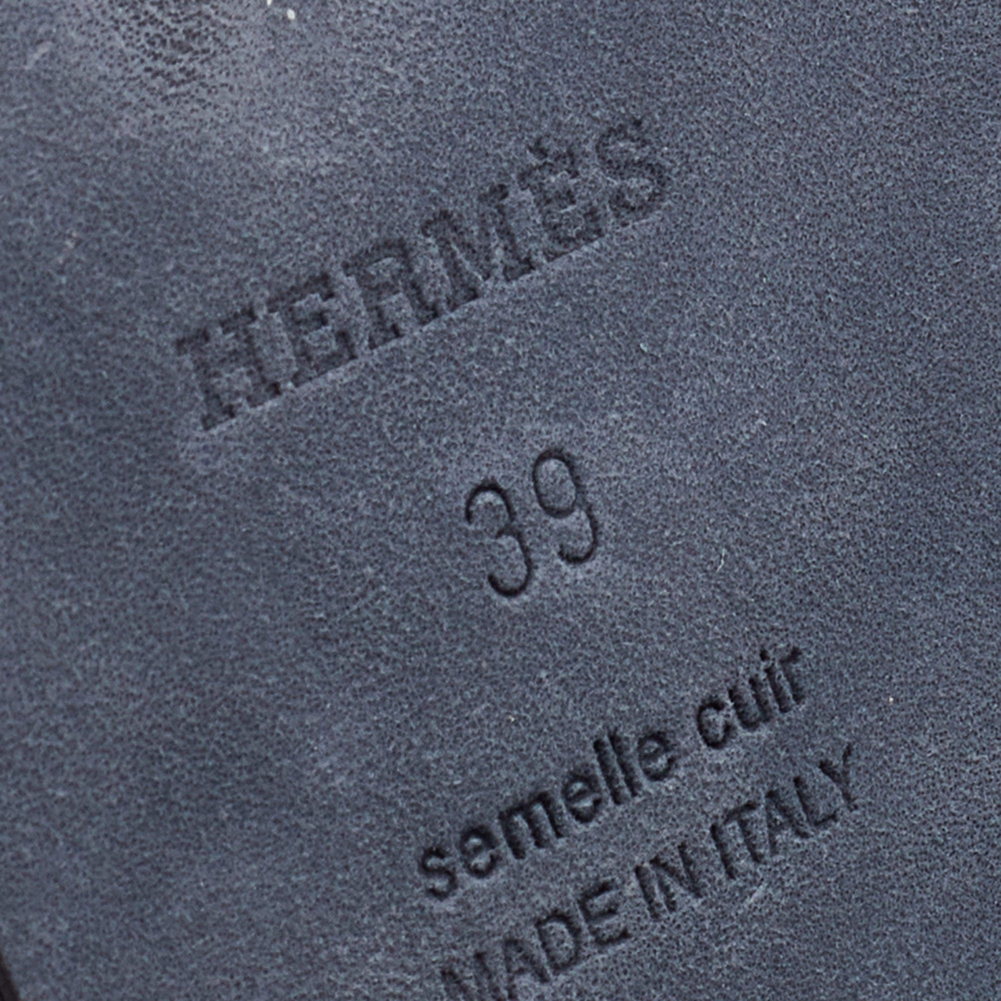 Hermes Emerald Oran Sandal Epsom Leather Flat Shoes 39 / 9 New w/ Box –  Mightychic