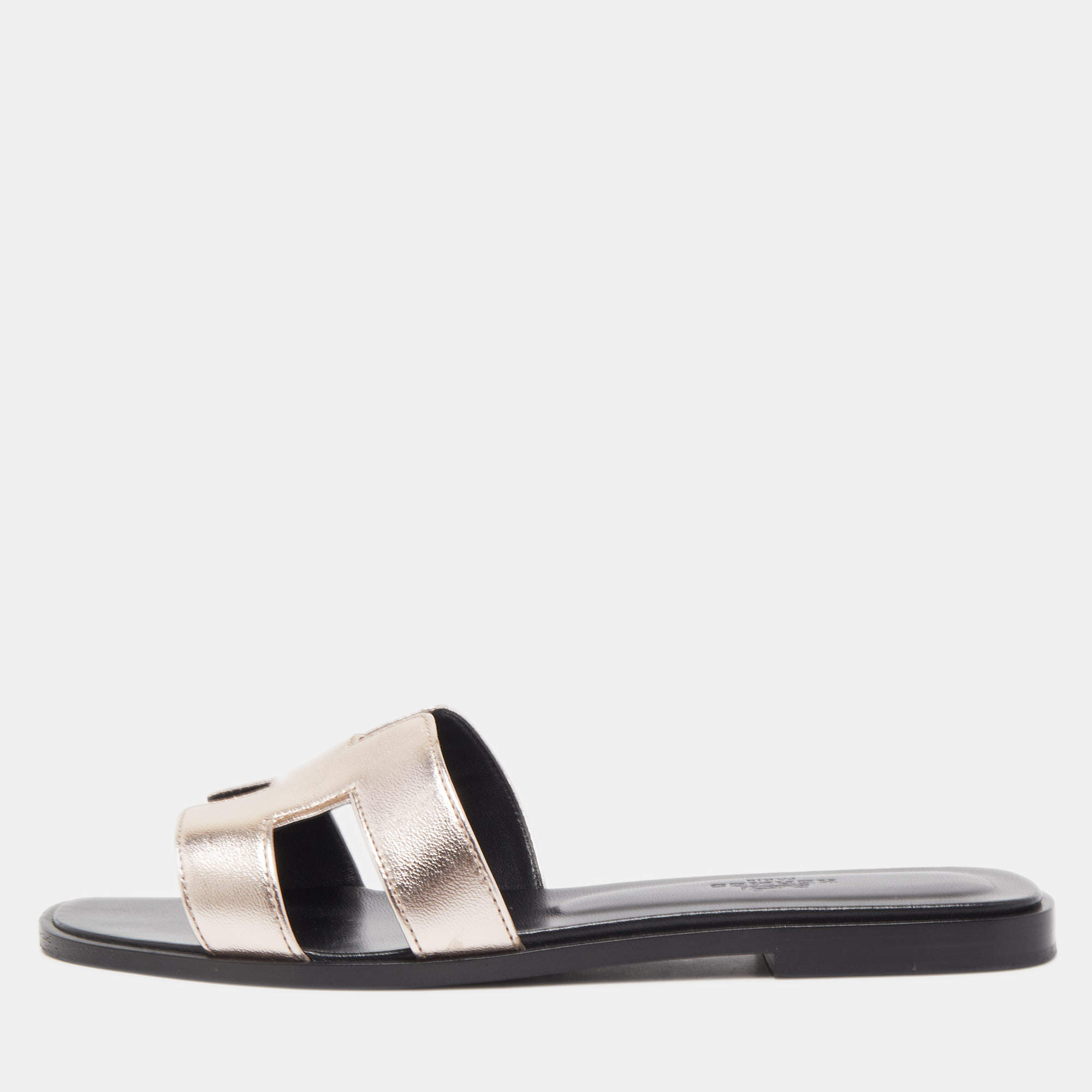 Pre Owned Hermes Metallic Pink Leather Oran Flat Slides Size 37.5