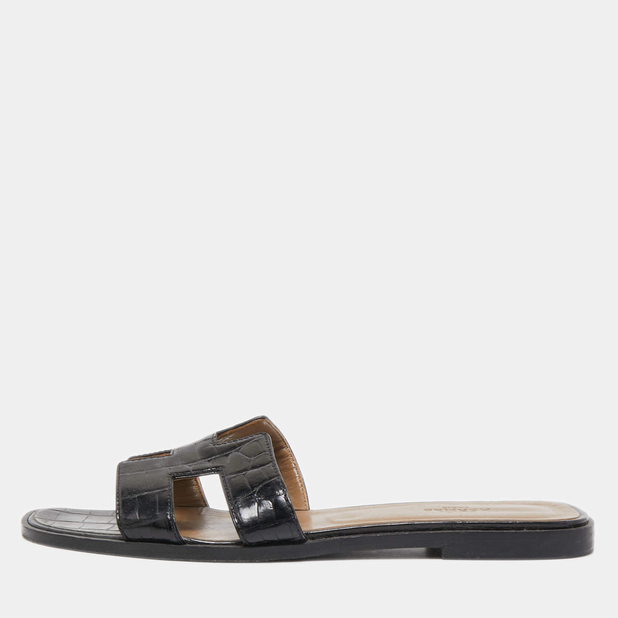 مملوكة مسبقًا Hermes Black Crocodile Oran Flat Slides Size 39.5