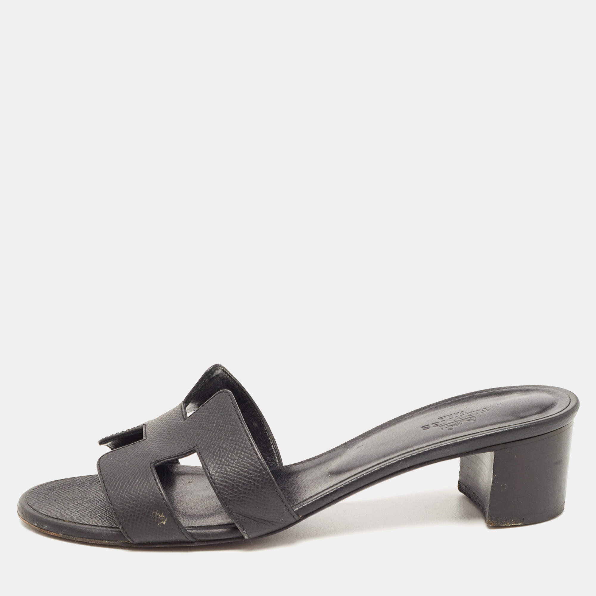 Oasis leather sandal Hermès Black size 38.5 EU in Leather - 39071539