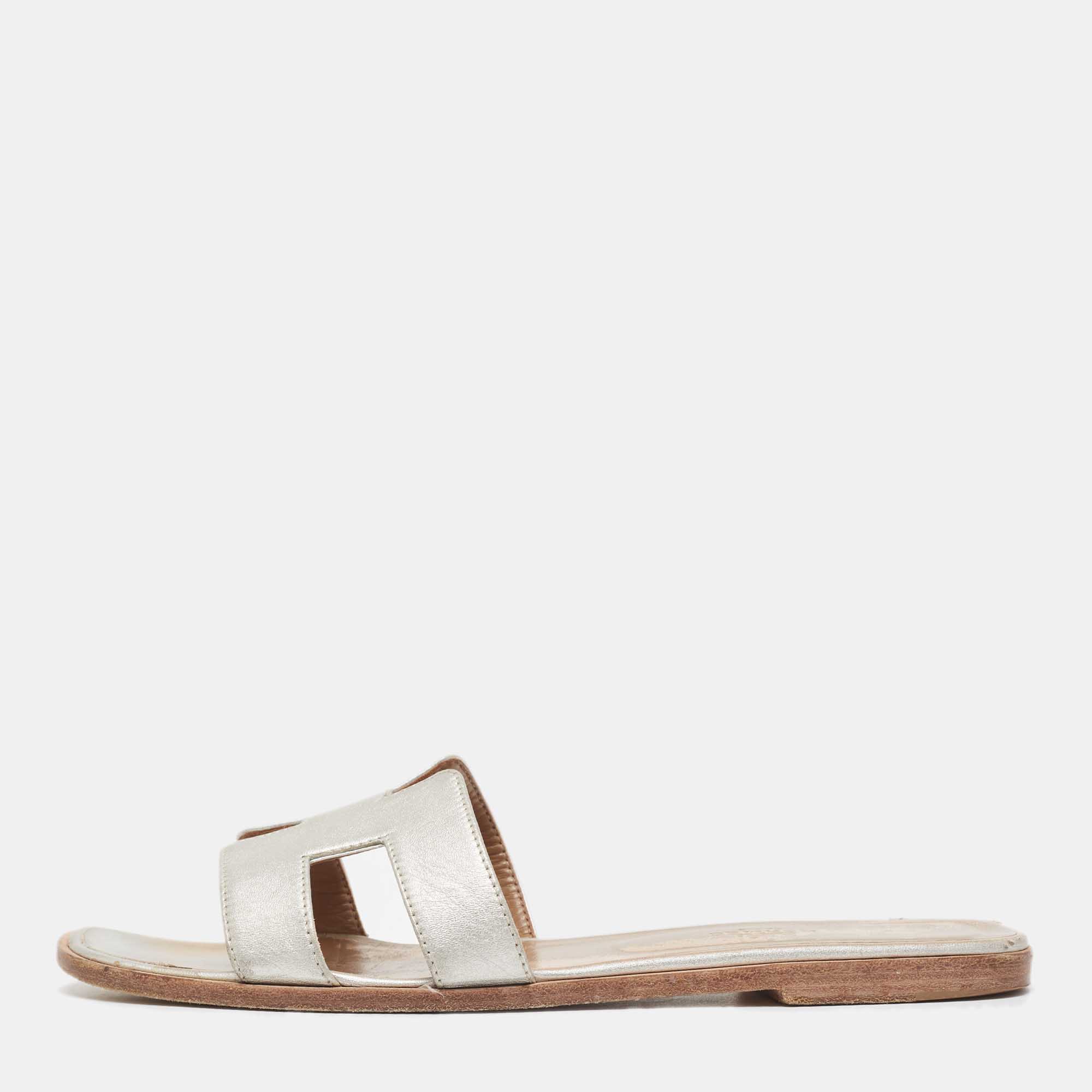 Hermes Silver Leather Oran Flat Slides Size 40.5