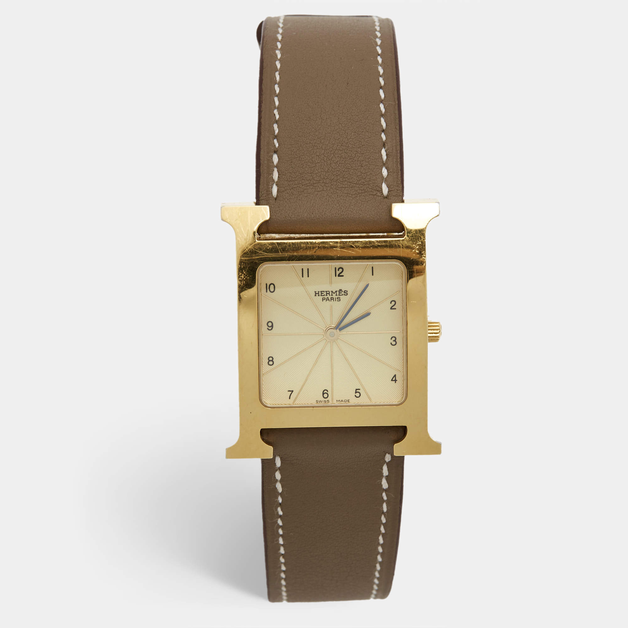 Pre Owned Hermès  Champagne Gold Plated Stainless Steel Leather Heure H HH1.501 Women's Wristwatch 26 mm