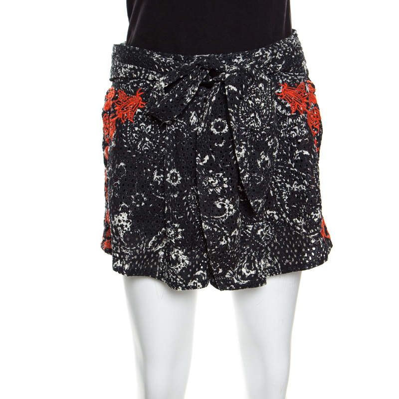Pre Owned Isabel Marant Black and Red Eyelet Embroidered Cotton Nash Shorts M