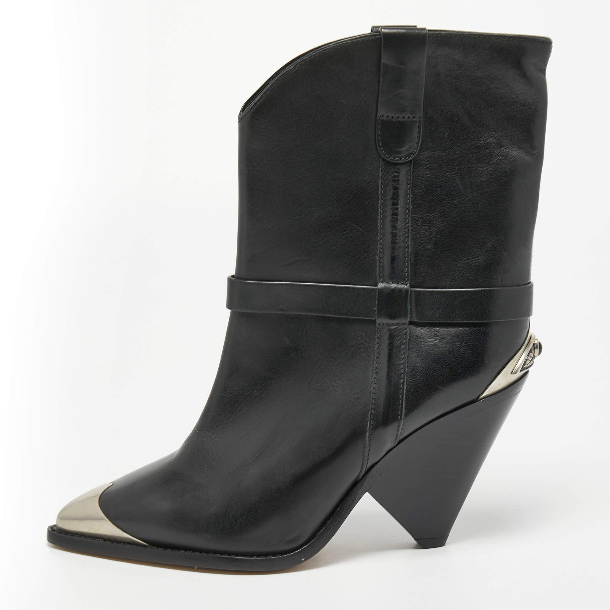 Pre Owned Isabel Marant Black Leather Embellished Pointed Toe Ankle Boots Size 38