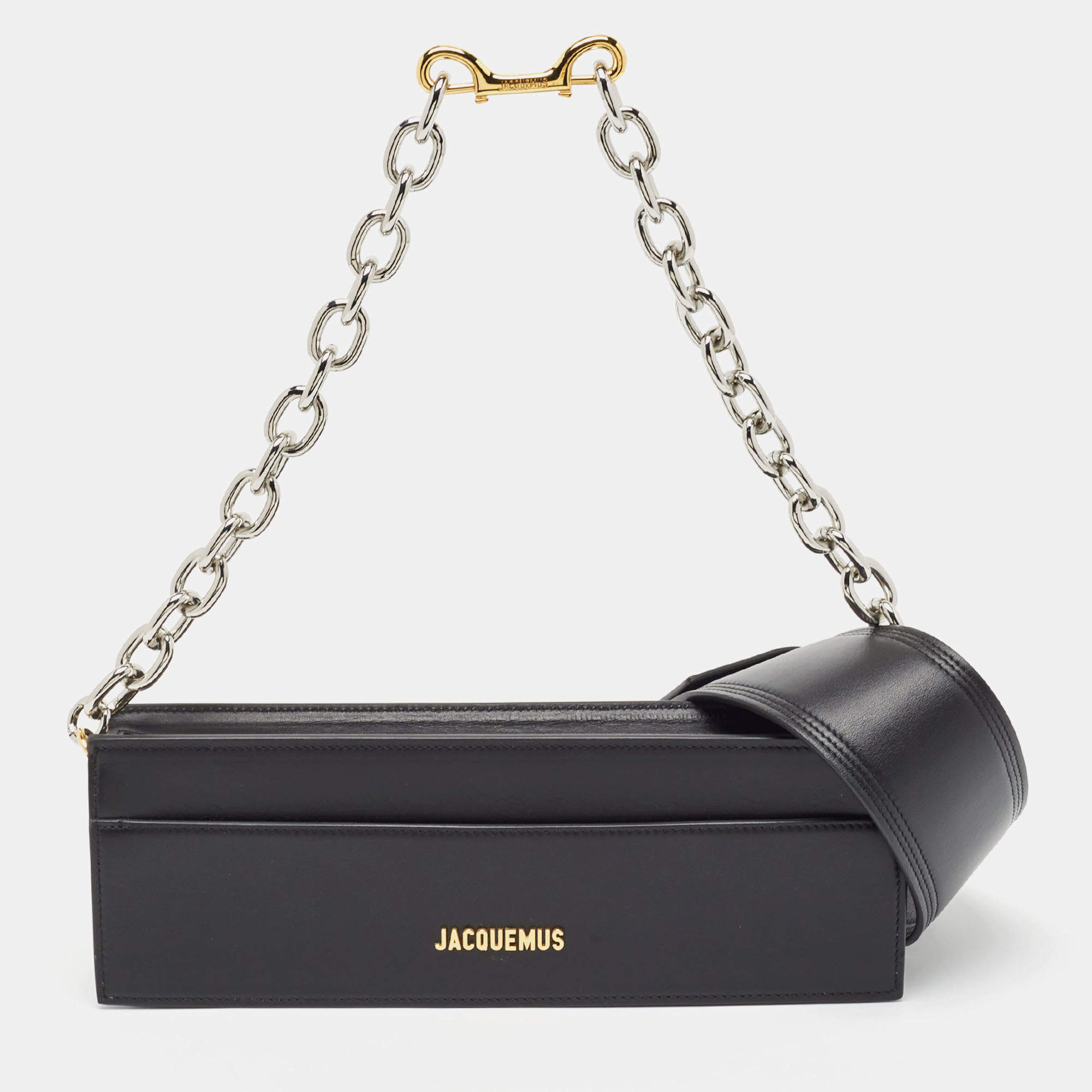 【Jacquemus】関税込☆Le Ciuciu ブラック ショルダーバッグ Jacquemus Black Leather Le Sac Ciuciu Shoulder Bag Jacquemus