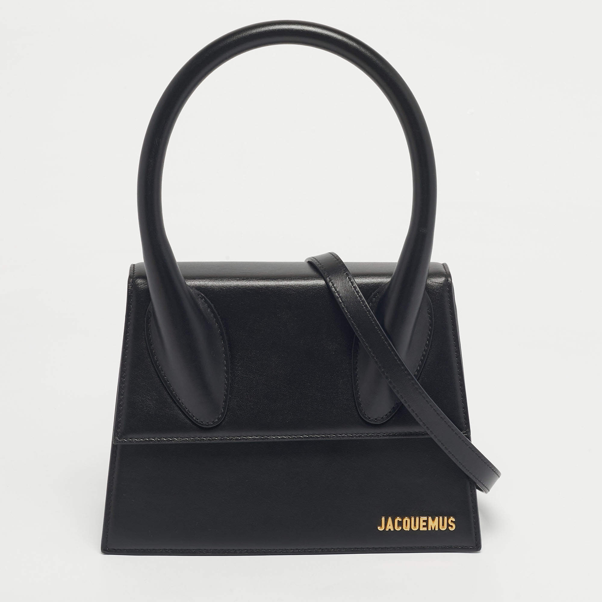 Pre Owned Jacquemus Black Leather Grand Le Chiquito Top Handle Bag
