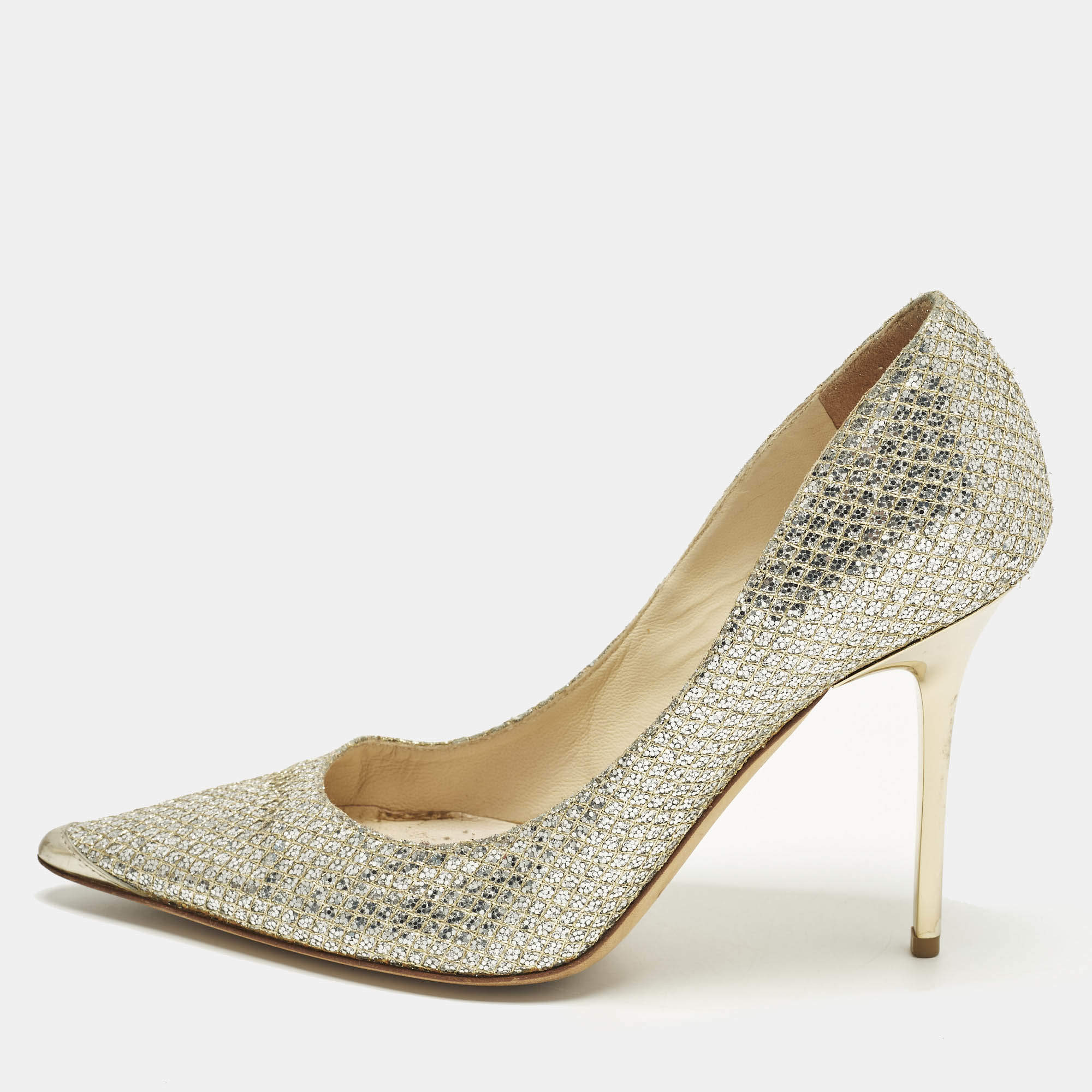 مملوكة مسبقًا Jimmy Choo Abel Size 37 Gold Glitter Pointed Toe  Pumps