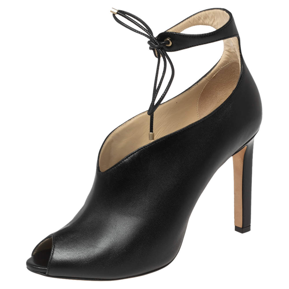 مملوكة مسبقًا Jimmy Choo Black Leather Ankle Wrap Booties Size 40