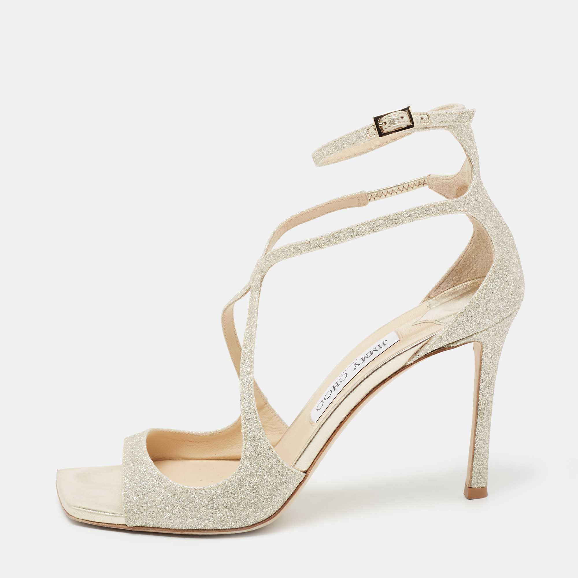 مملوكة مسبقًا صندل جيمي تشو أزيا غليتر فضي ميتاليك مقاس 39.5