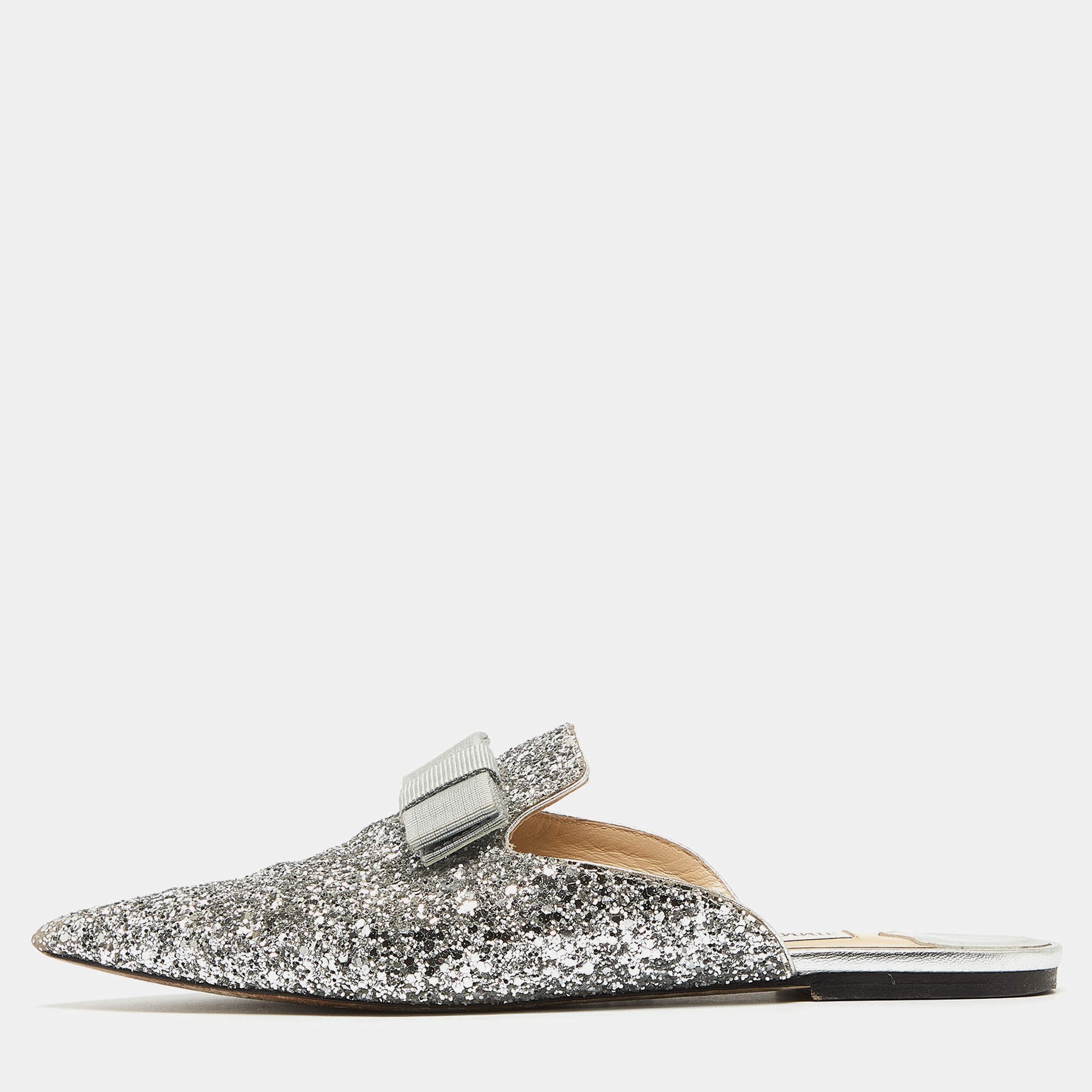 مملوكة مسبقًا Jimmy Choo Silver Glitter Bow Mules Size 40 