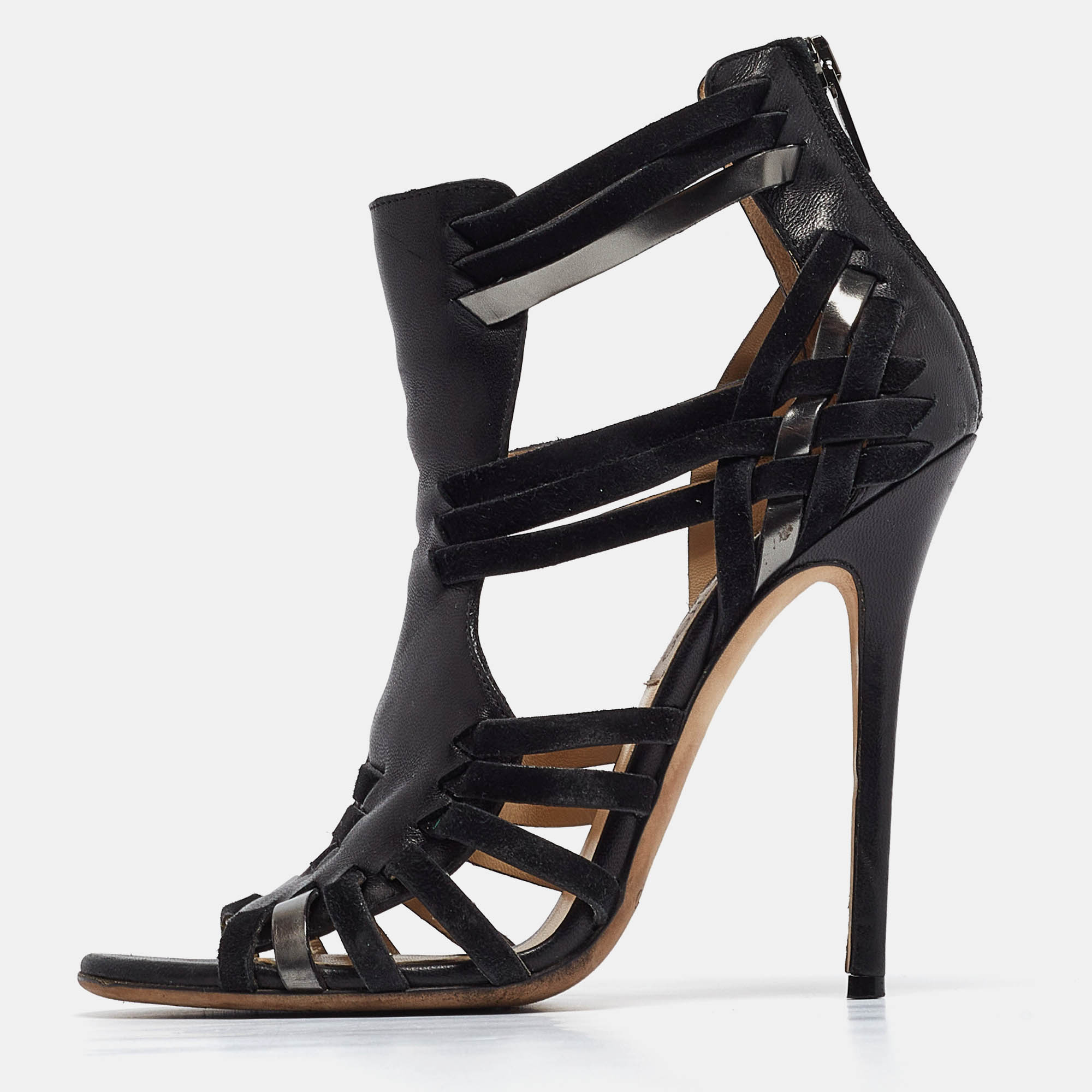 مملوكة مسبقًا Jimmy Choo Black Suede and Leather Strappy Sandals Size 39   