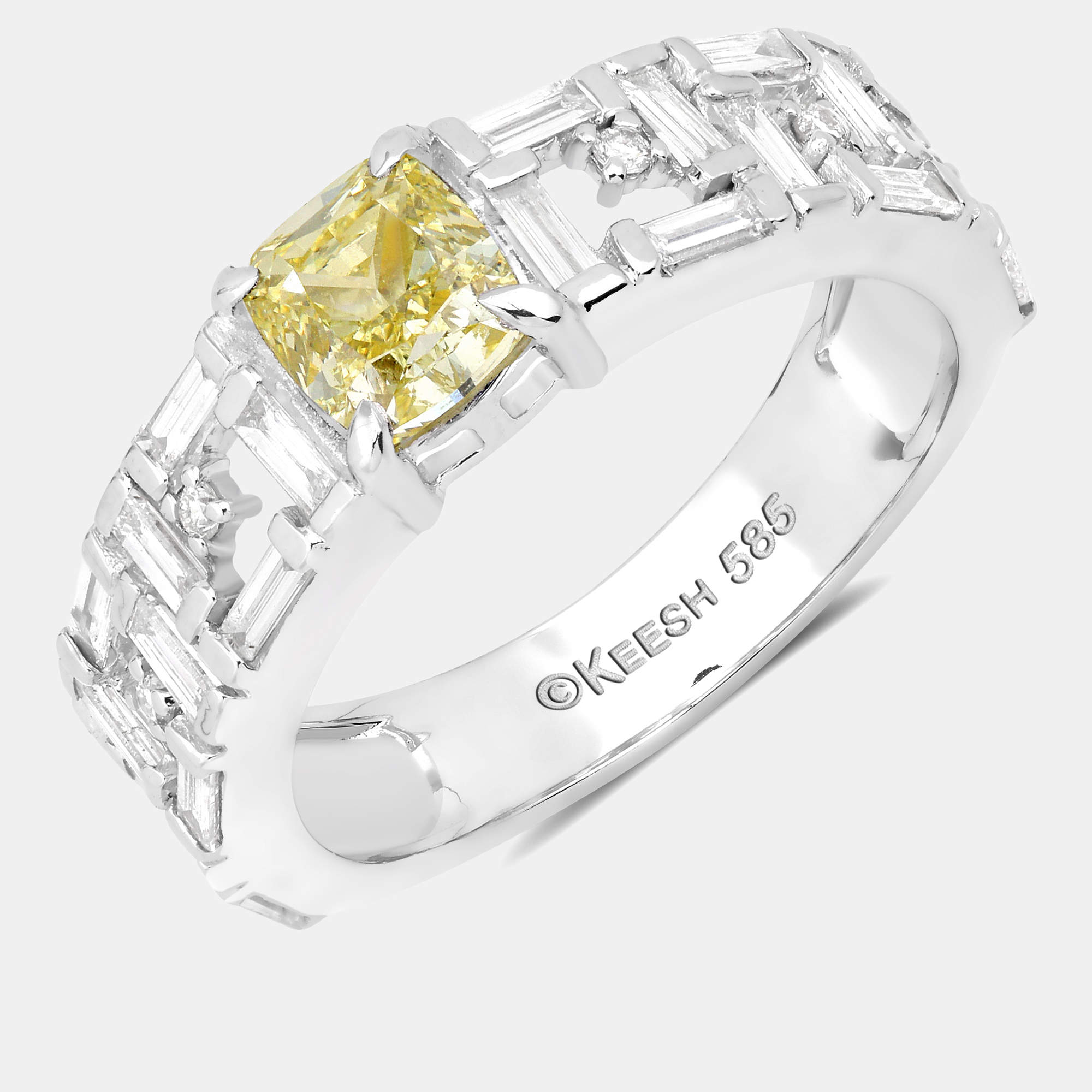 Pre Owned 1.00 cts Yellow Diamond and White Diamond 14K White Gold Bridal Ring US Size 7