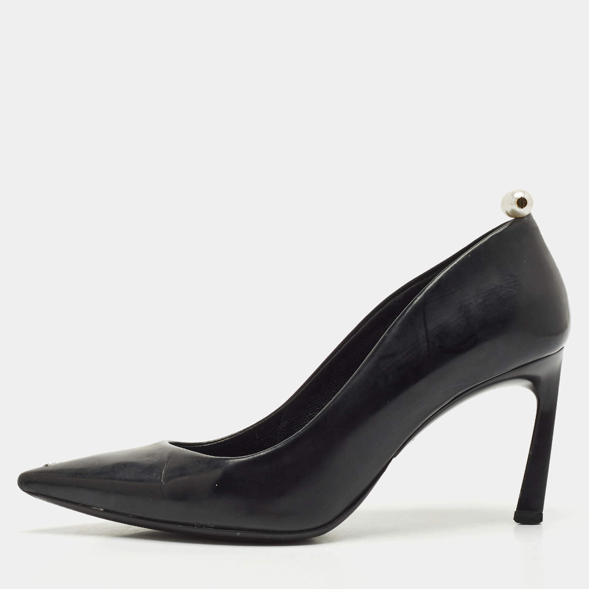 Lanvin Black Leather Pointed Toe Pumps Size 36