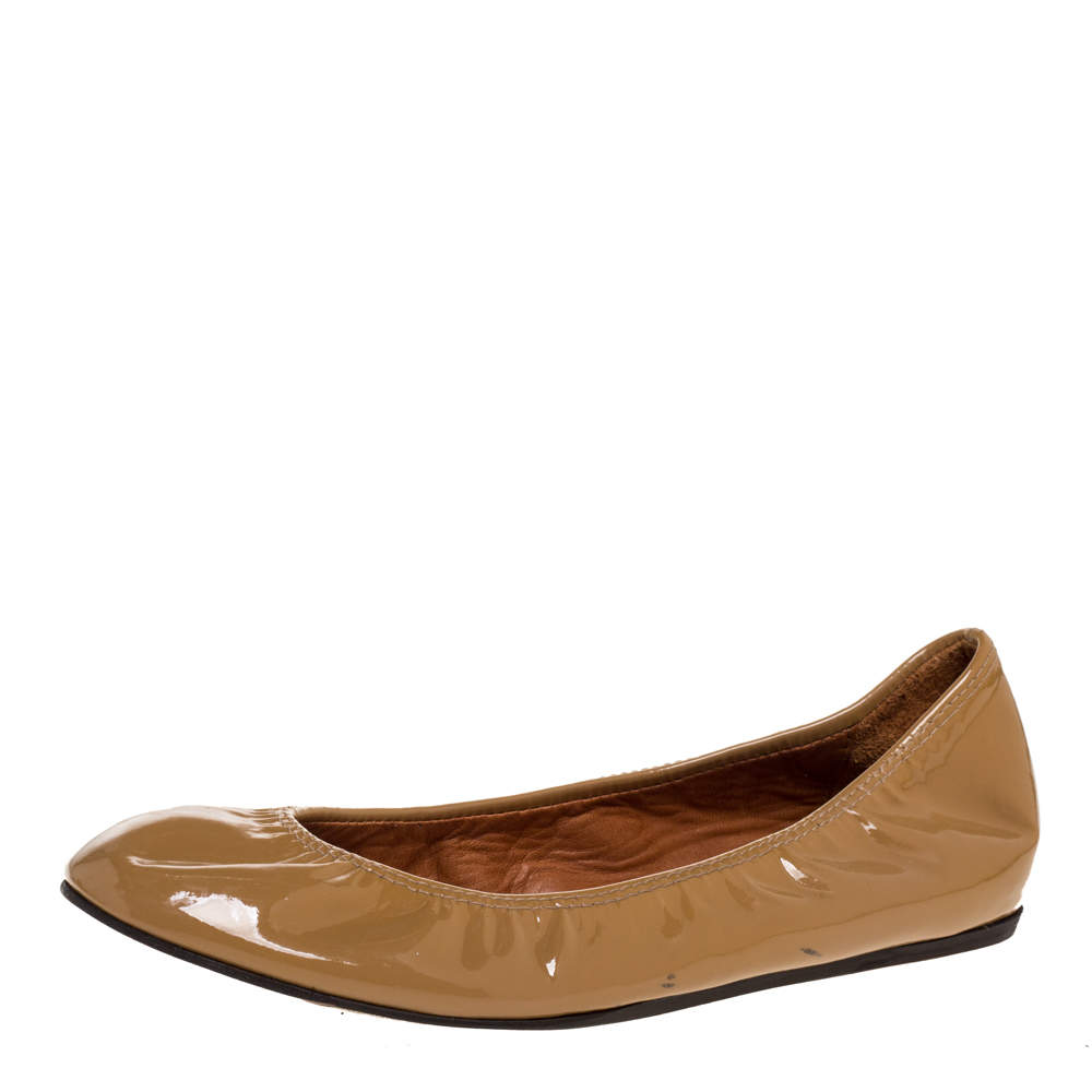 Pre Owned Lanvin Beige Patent Leather Scrunch Ballet Flats Size 36.5 