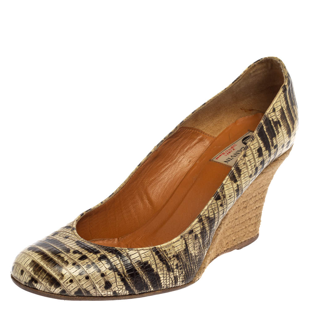 Pre Owned Lanvin Green/Beige Lizard Embossed Leather Wedge Pumps Size 39