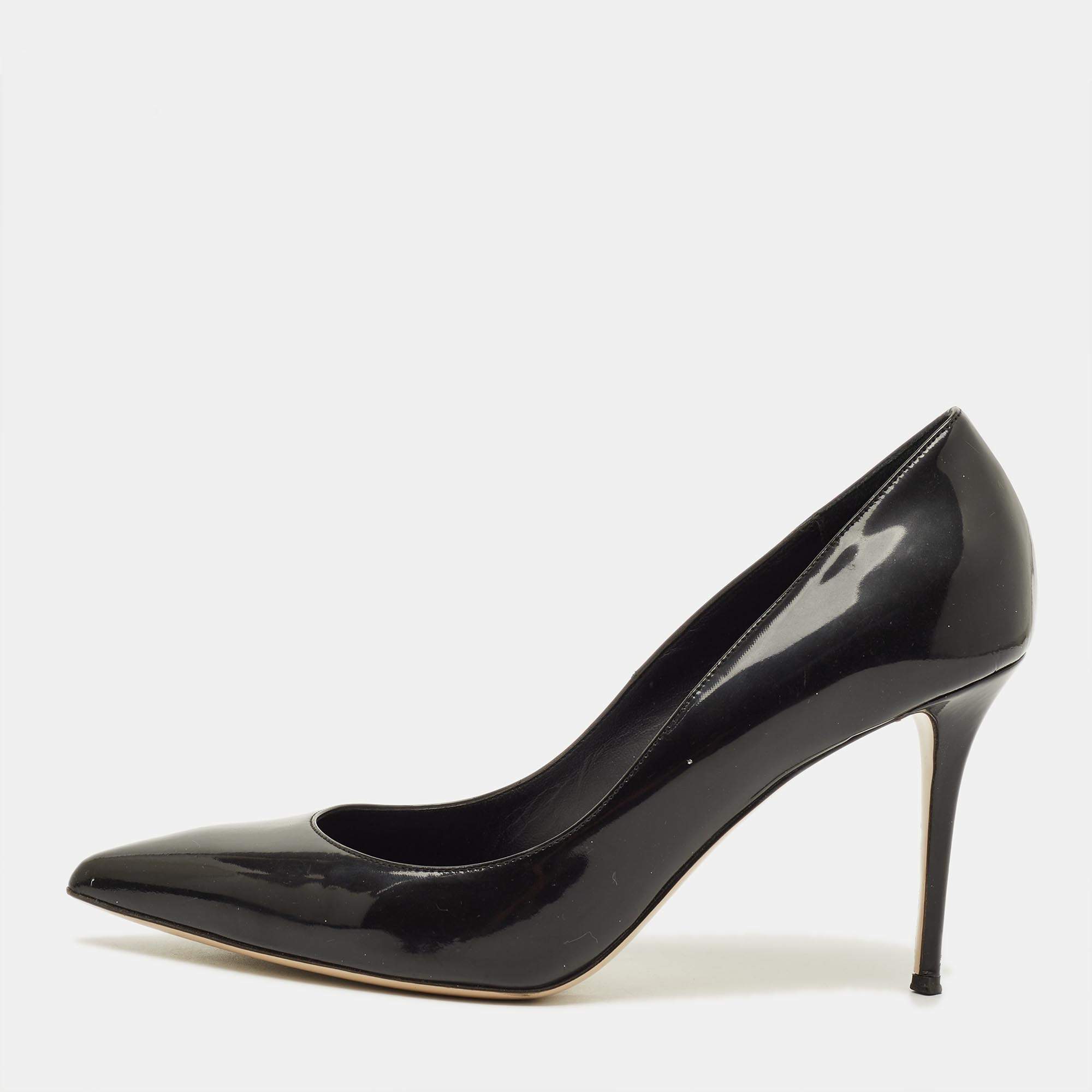 مملوكة مسبقًا Le Silla Size 40 Black Patent Leather Pointed Toe Pumps