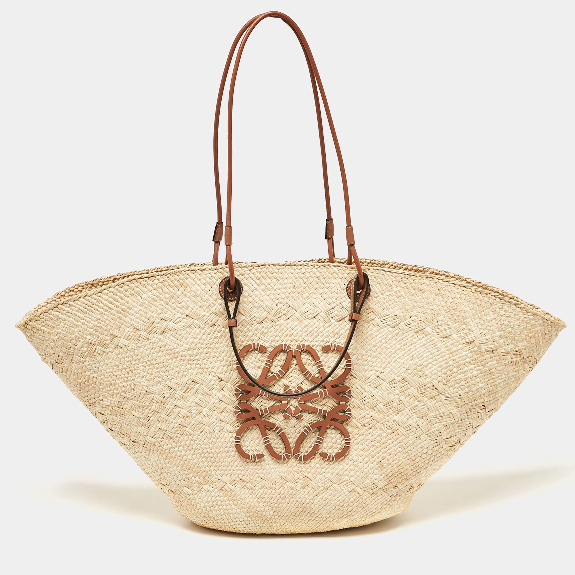 مملوكة مسبقًا Loewe Beige/Brown Raffia and Leather Large Anagram Basket Tote