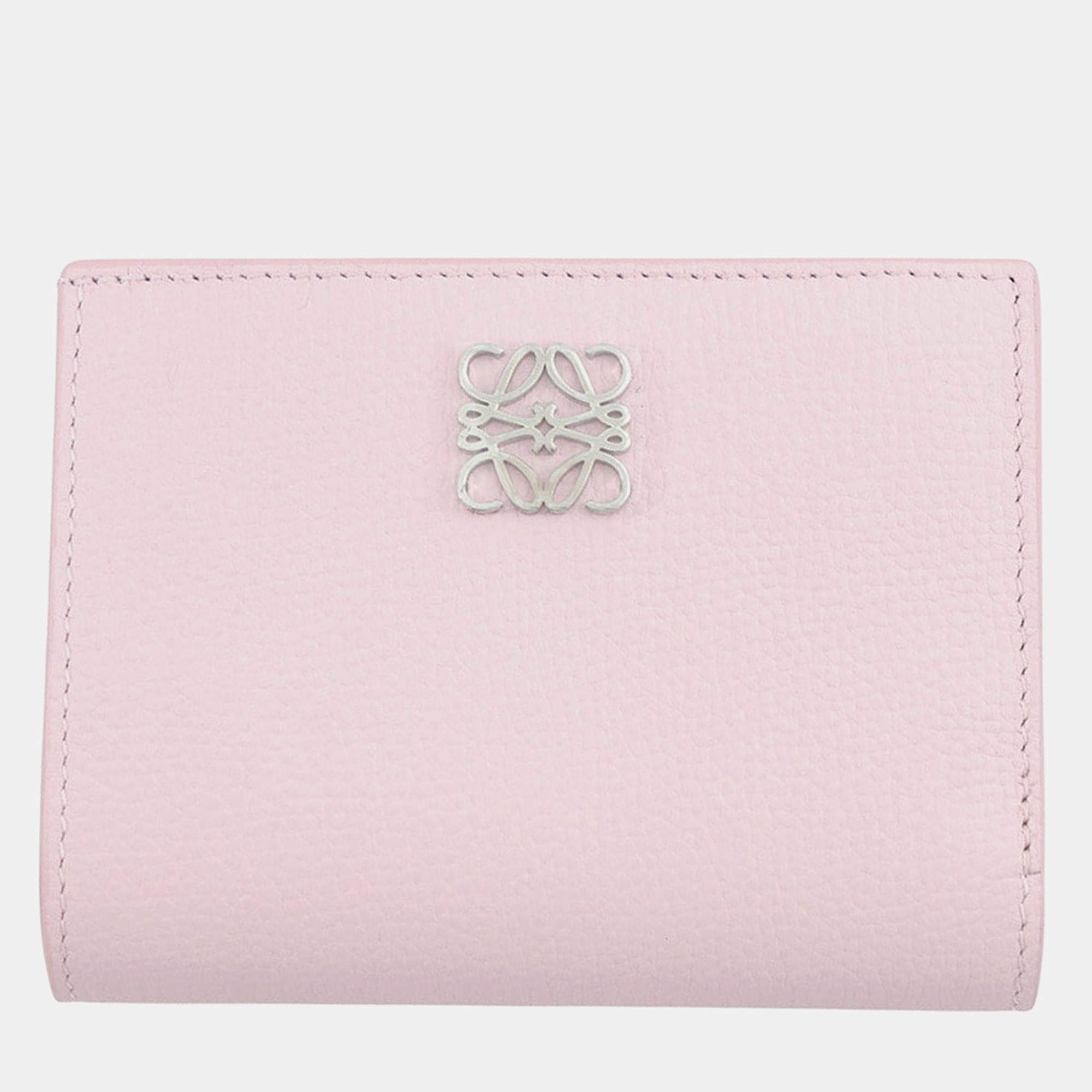 مملوكة مسبقًا Loewe Anagram Compact Wallet Blossom Pebble Grain Calf Leather