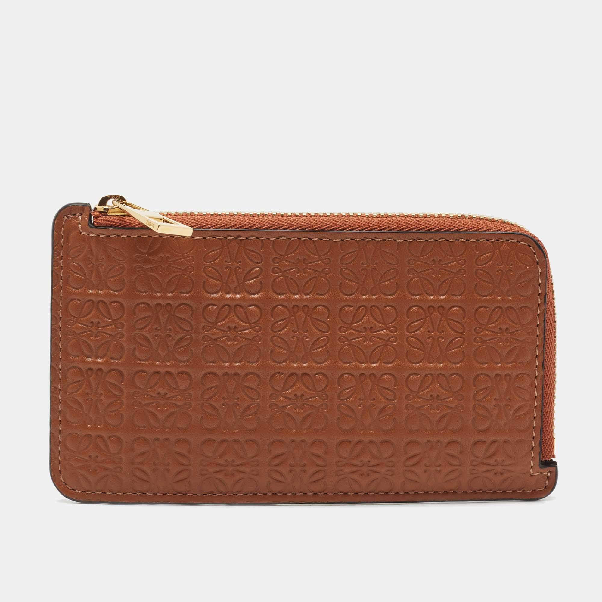 【無料郵送/関税込/正規品】 Loewe Anagram Business Card Holde Loewe Tan Anagram Leather Zip Card Holder Loewe | TLC