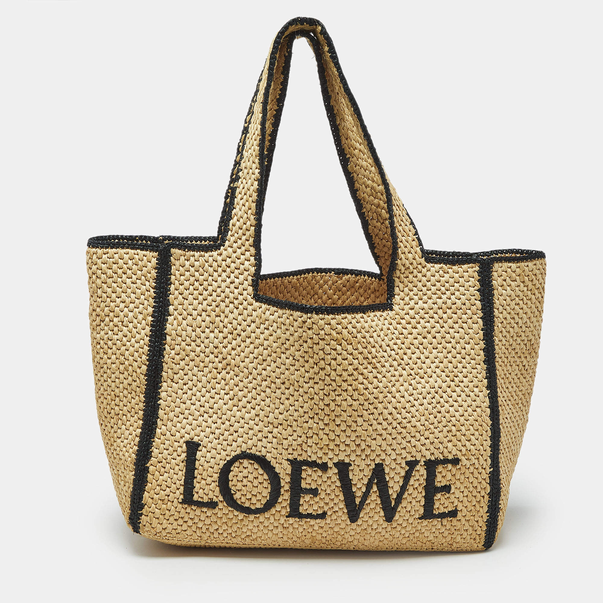 Pre Owned حقيبة يد لويفي فونت منسوجة كبيرة من الرافيا بلون بيج/أسود