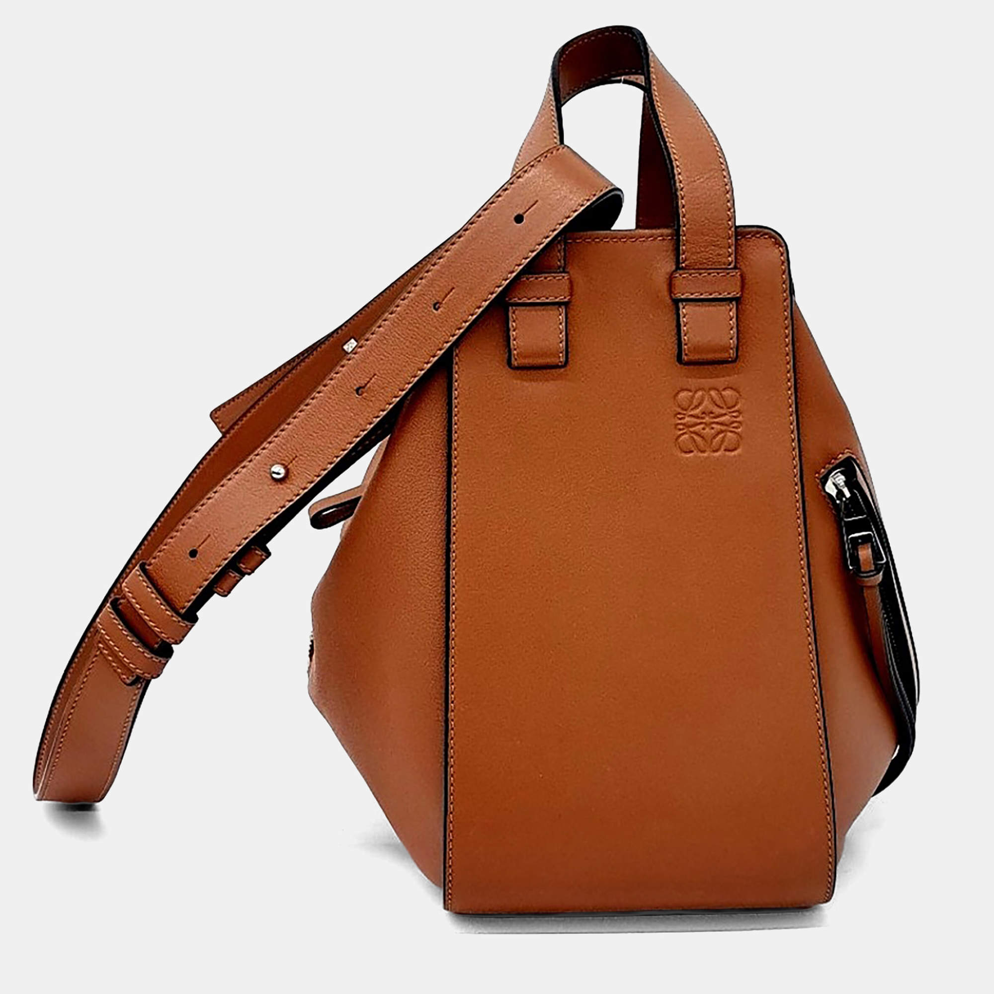 مملوكة مسبقًا حقيبة يد لويفي هاموك جلد بني حجم صغير