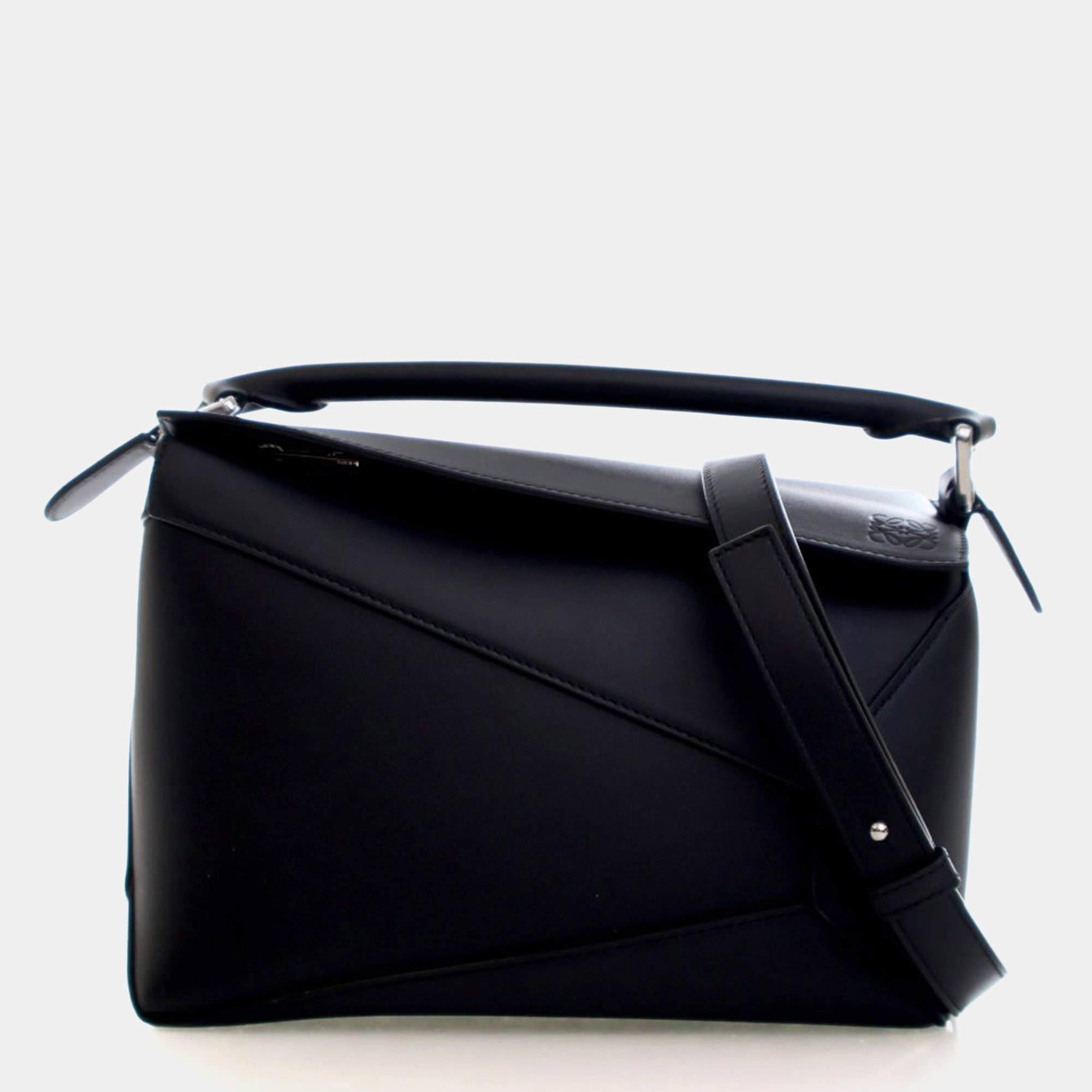 Pre Owned حقيبة لويفي جلد العِجل بزل إيدج صغير