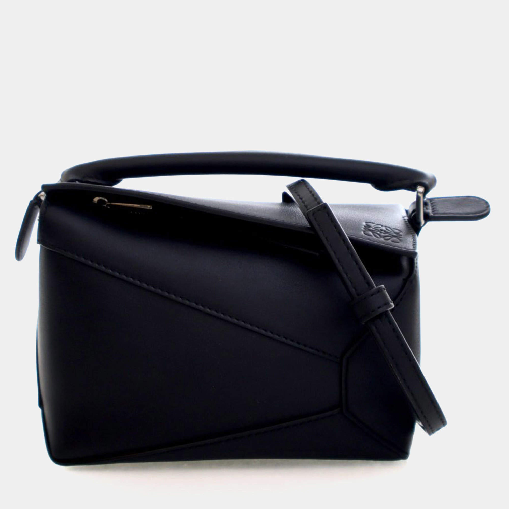 مملوكة مسبقًا Loewe Mini Calfskin Puzzle Bag