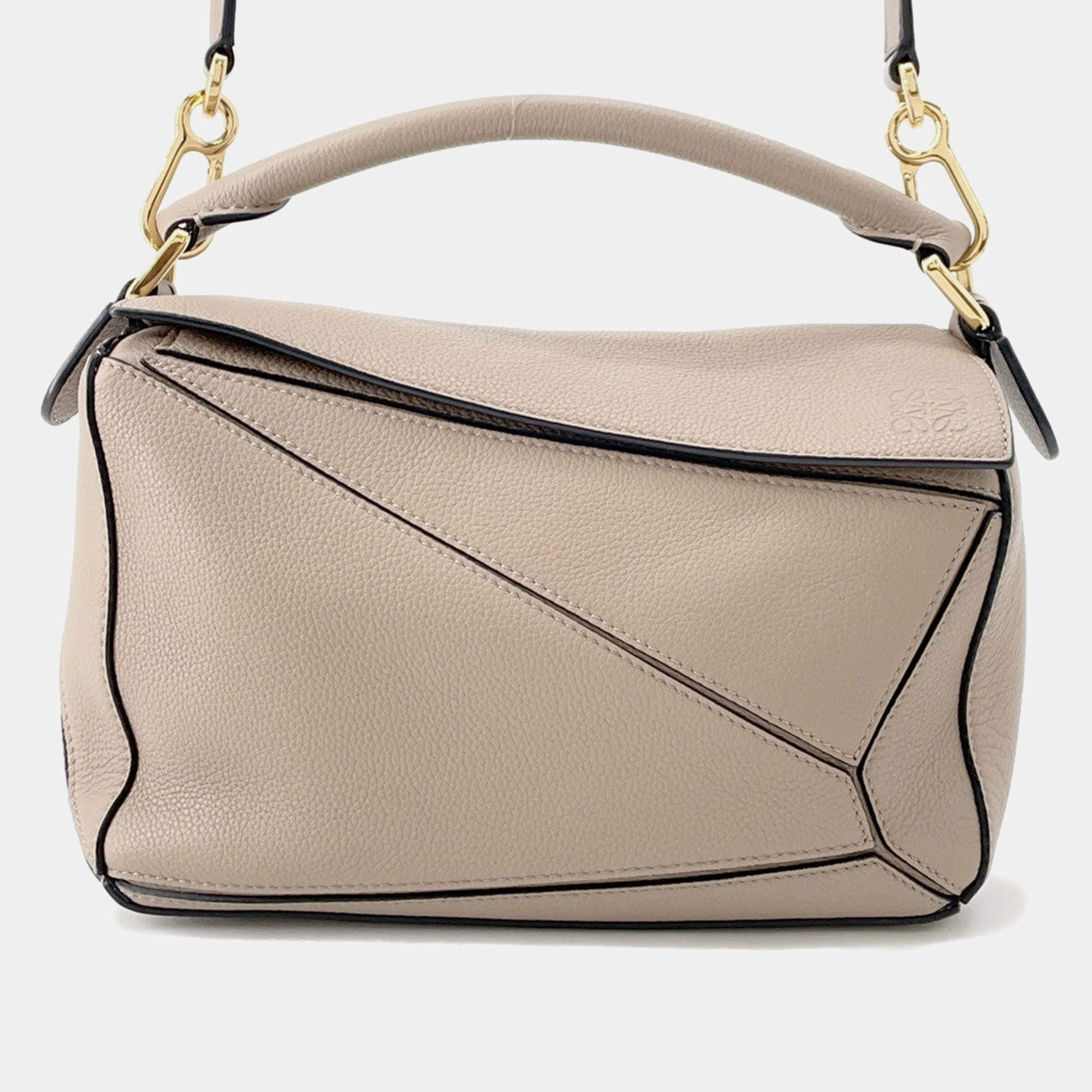 مملوكة مسبقًا Loewe Puzzle Bag Shoulder Bag Beige Leather Size Small