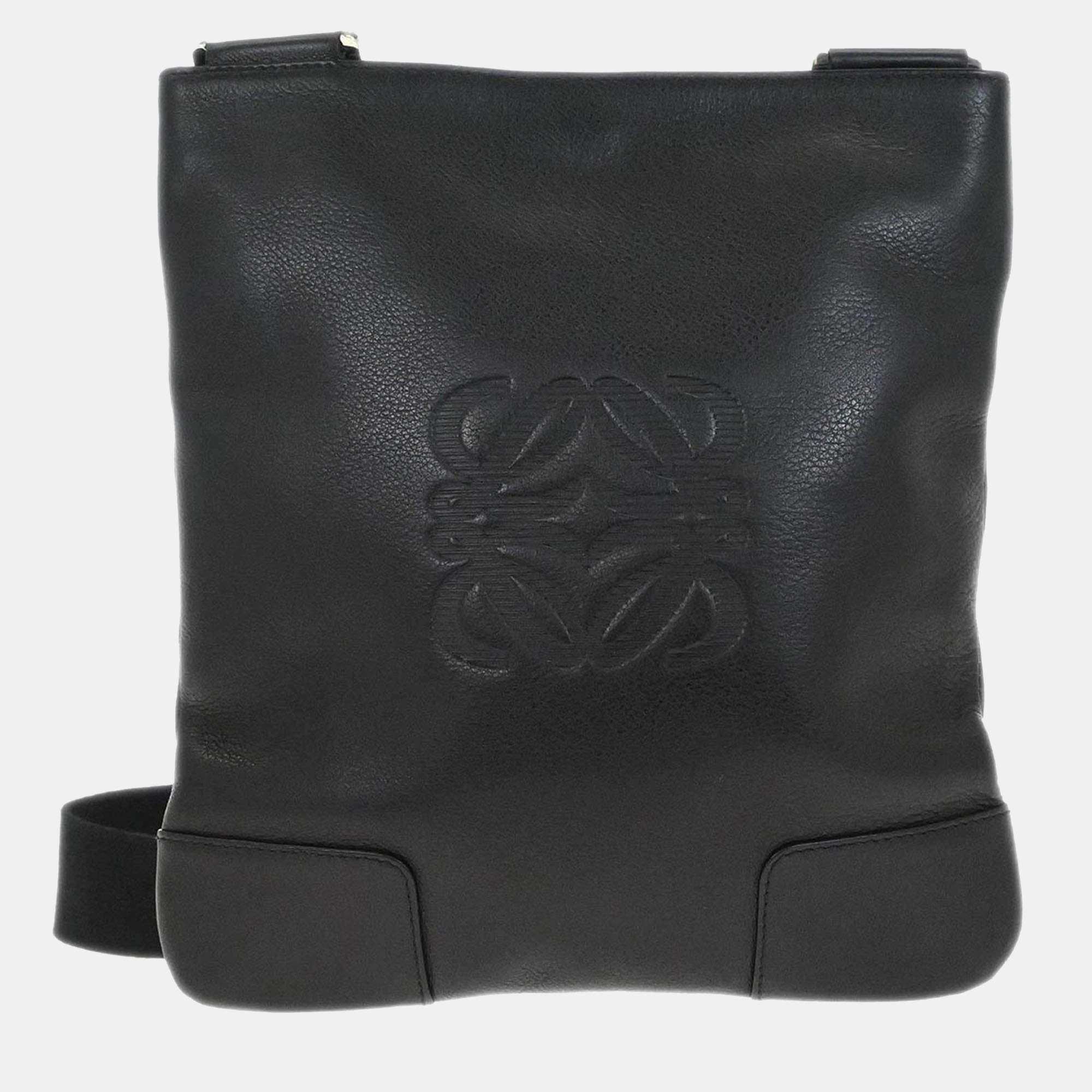 Pre Owned Loewe Black Shoulder Bag