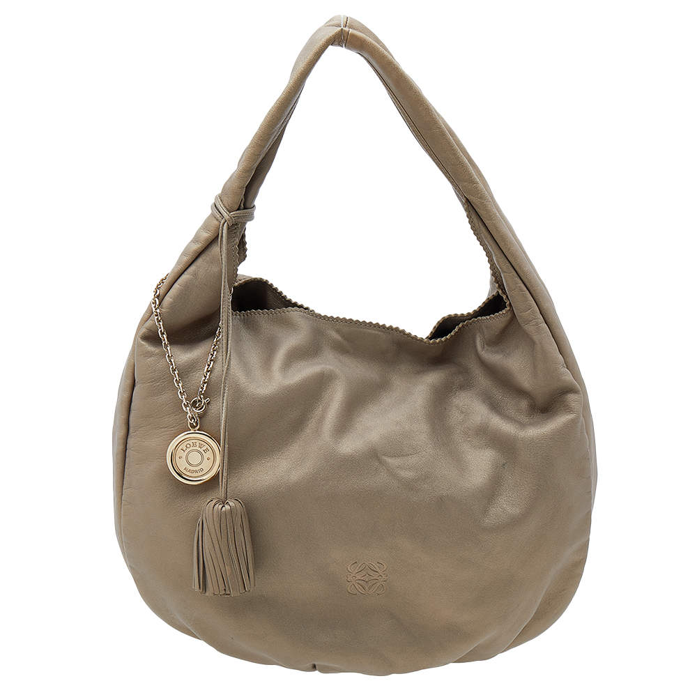 Pre Owned Loewe Gold Leather Tassel Hobo