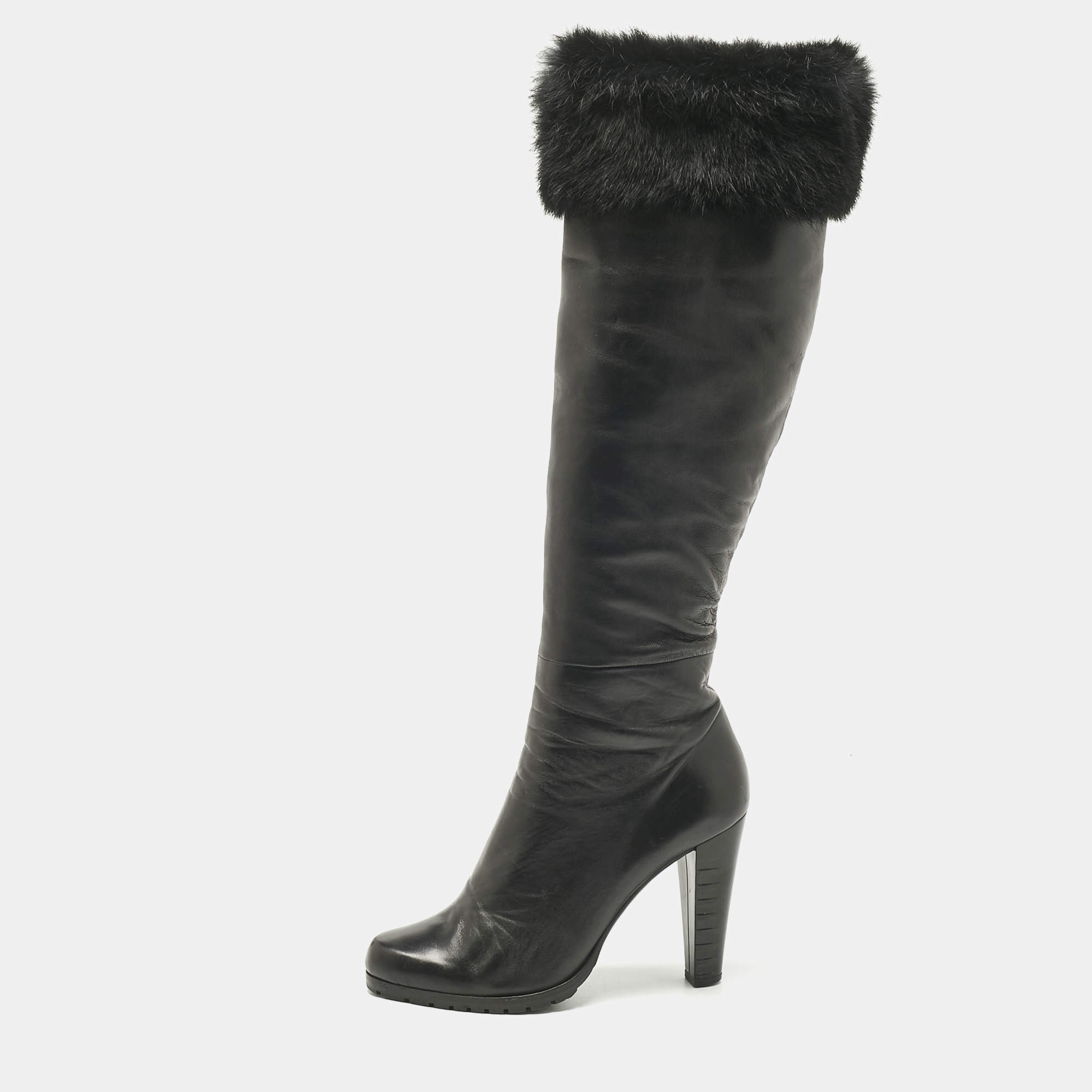 Pre Owned حذاء بوت لوريبلو شامواه أسود مطرز بطول الركبة مقاس 37.5