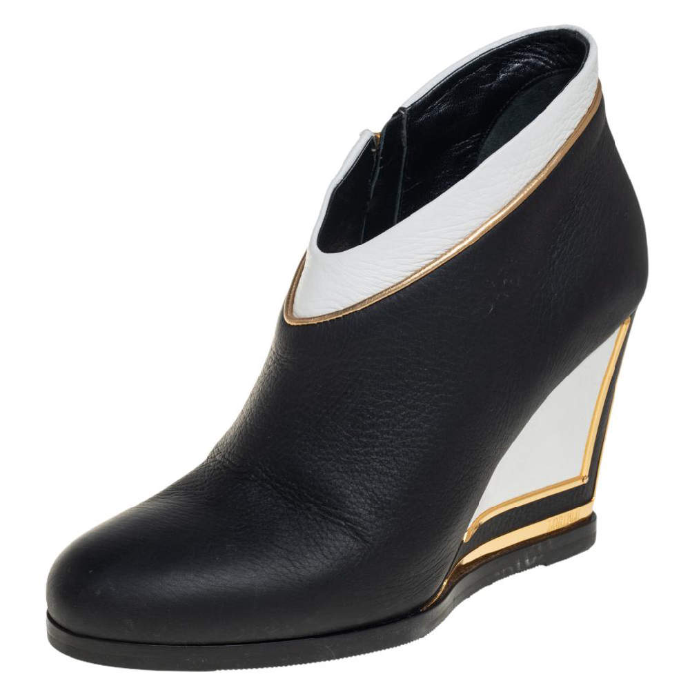 Pre Owned Loriblu White/Black Leather Wedge Ankle Booties Size 38