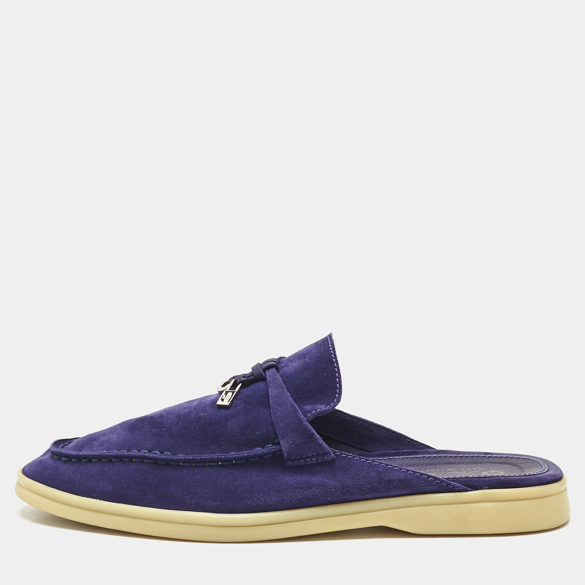 Loro Piana☆美品☆ BNIB Loro Piana Summer Charms Walks Sandstone size 40
