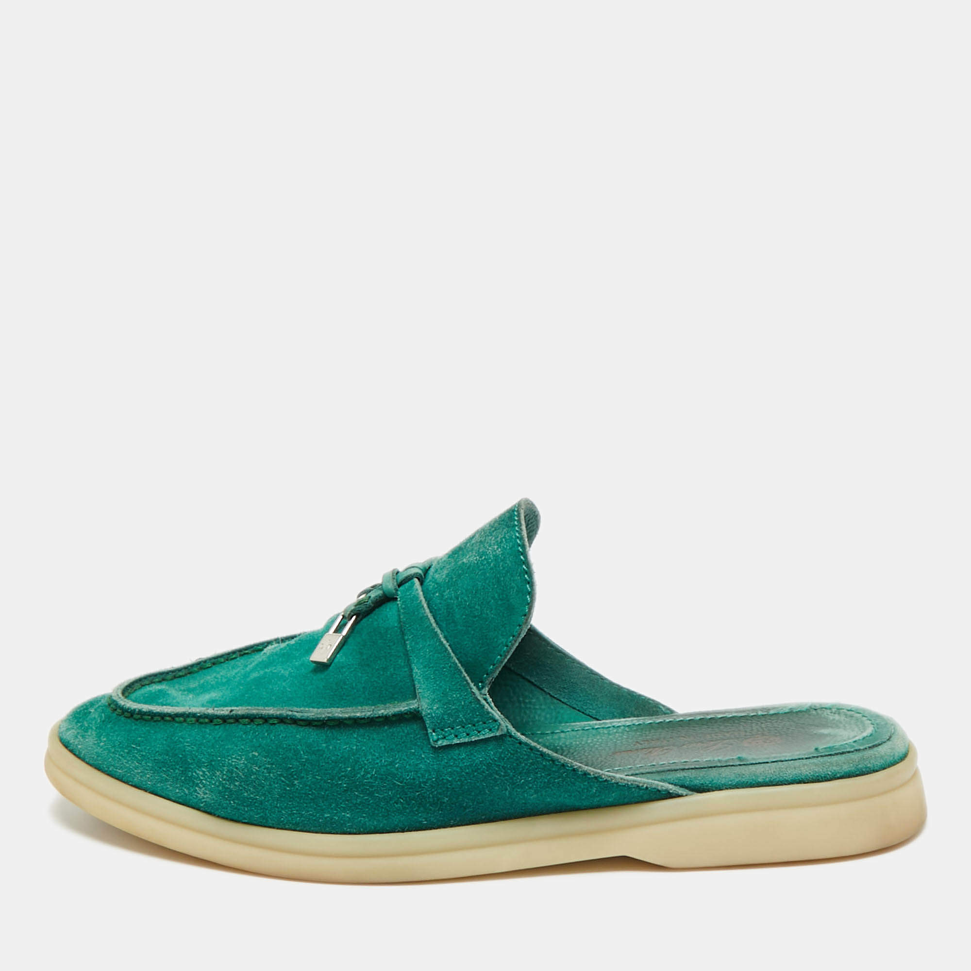 Pre Owned Loro Piana Green Suede Babouche Charms Walk Mules Size 36