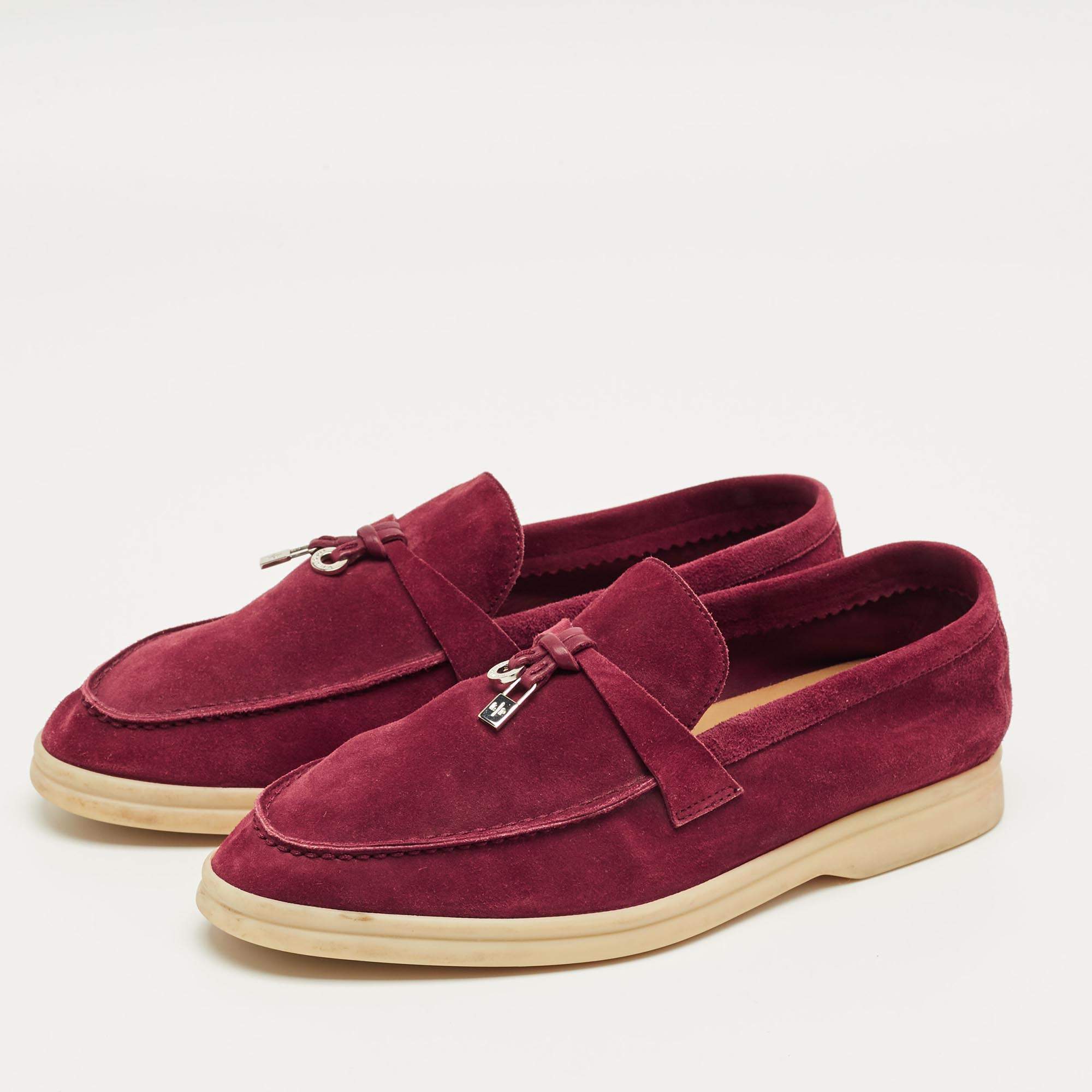 Loro Piana☆美品☆ Loro Piana Grey Shearling Fur and Suede Summer Charms Walk