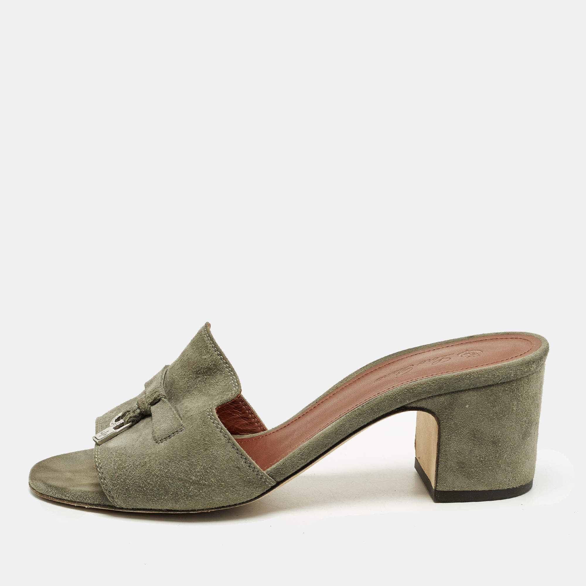 Pre Owned Loro Piana Summer Charms Walk Size 36 Green Suede Slide Sandals