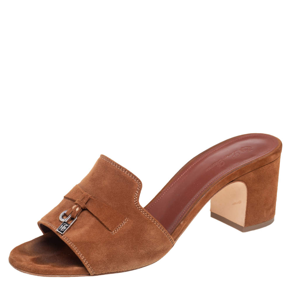 Pre Owned Loro Piana Brown Suede Charms Slide Sandals Size 39