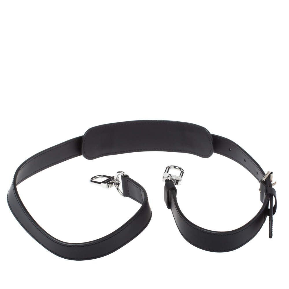 مملوكة مسبقًا Louis Vuitton Black Leather Adjustable Shoulder Strap