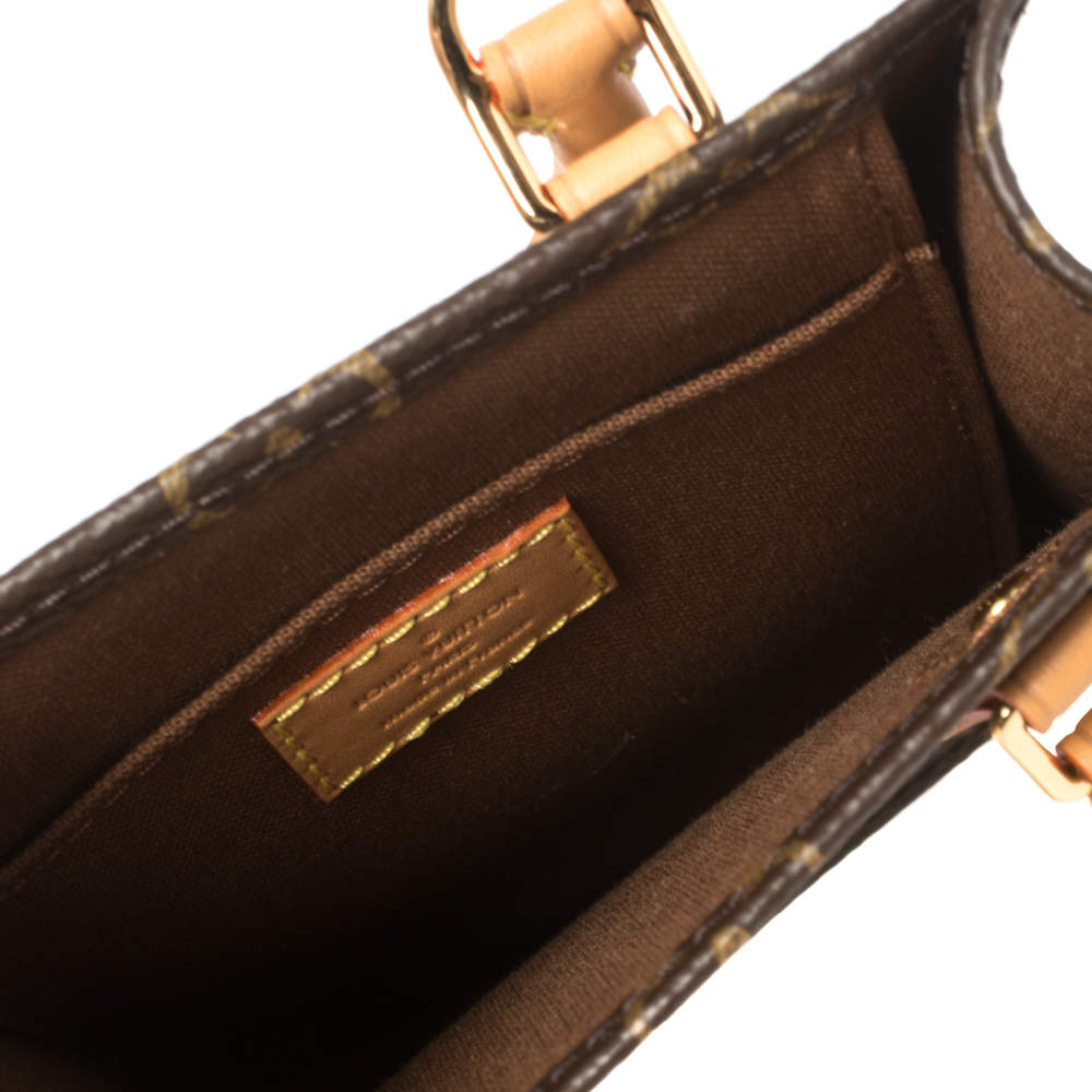 Shop Louis Vuitton PETIT SAC PLAT Plain Leather Logo Handbags (M46265) by  12Avenue