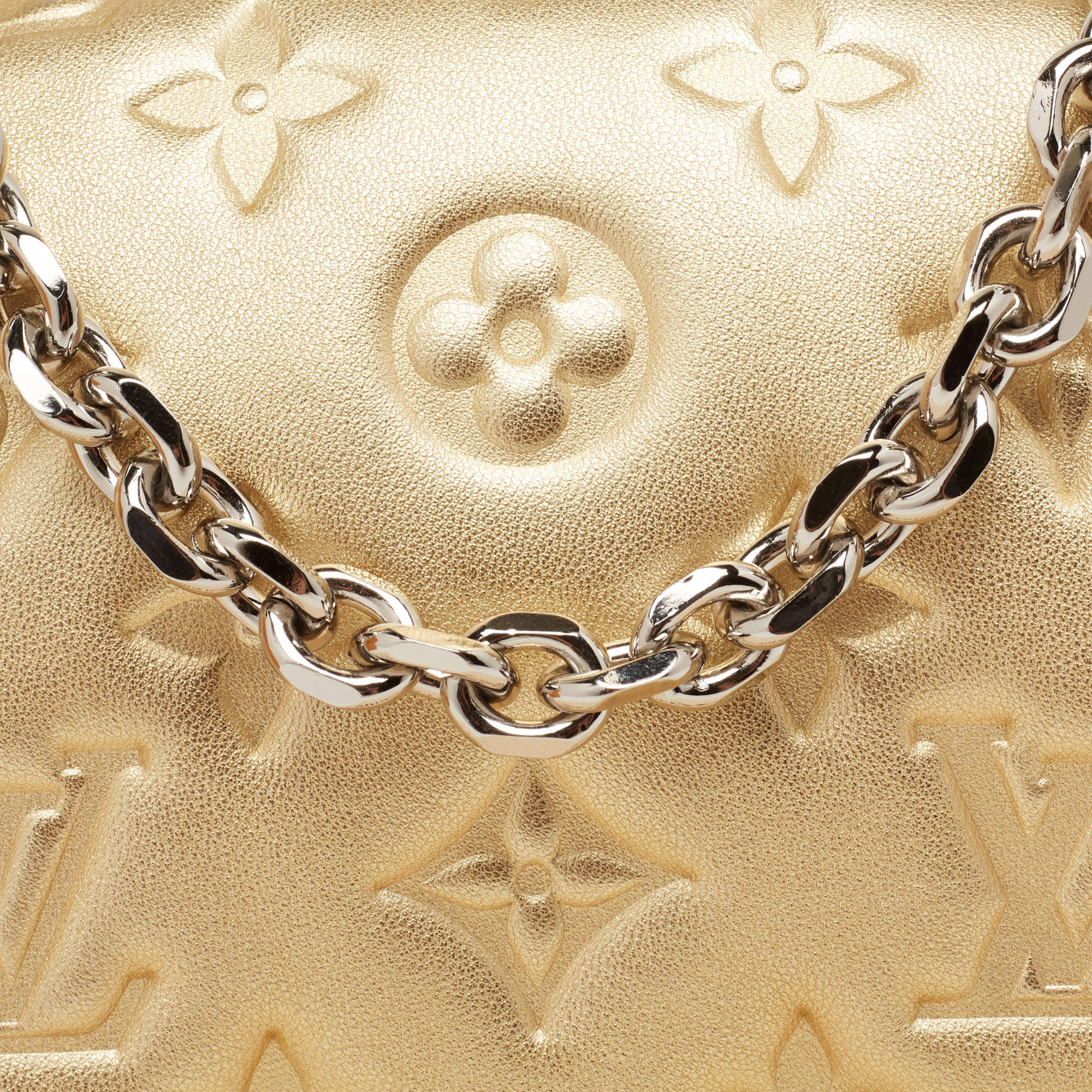 Louis Vuitton Gold Monogram Coussin Pochette Silvery Golden Leather Metal  ref.488949 - Joli Closet