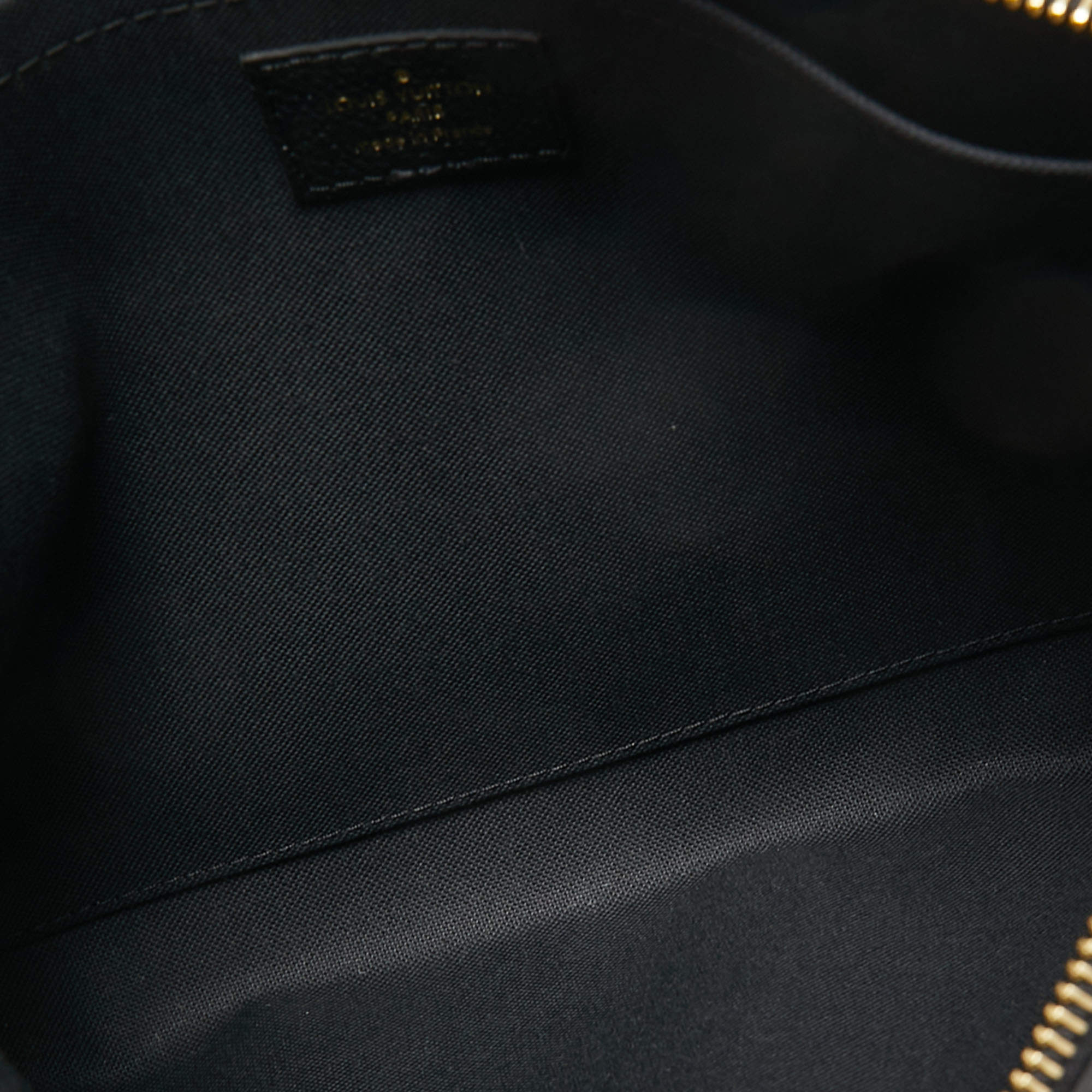 Louis Vuitton 2018 Empreinte Daily Pouch - Black Clutches, Handbags -  LOU281085