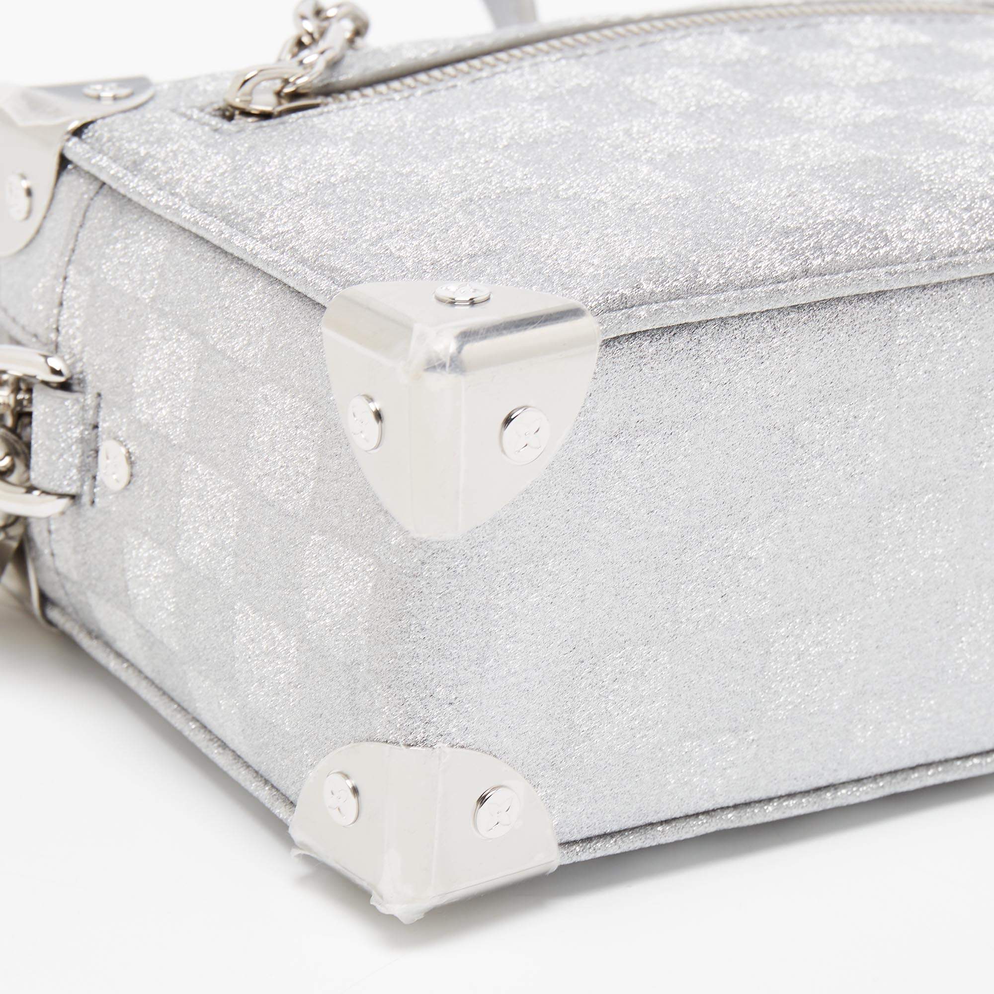 Louis Vuitton Bag Limited Edition Mini Silver Soft Trunk Damier Glitter  A1009 Leather ref.641523 - Joli Closet