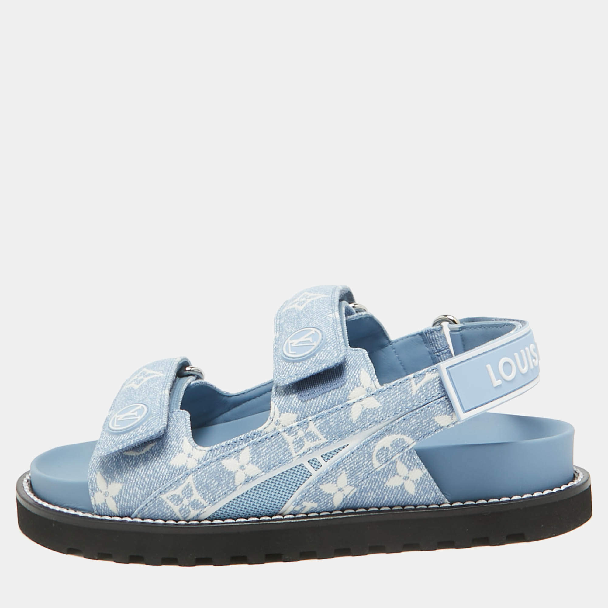 مملوكة مسبقًا Louis Vuitton Blue Monogram Denim Paseo Flat Sandals Size 37
