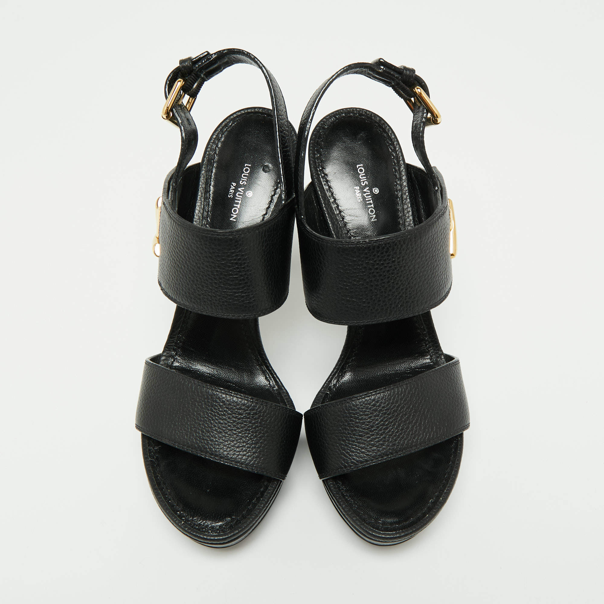 Horizon leather sandal Louis Vuitton White size 8 UK in Leather - 33947121