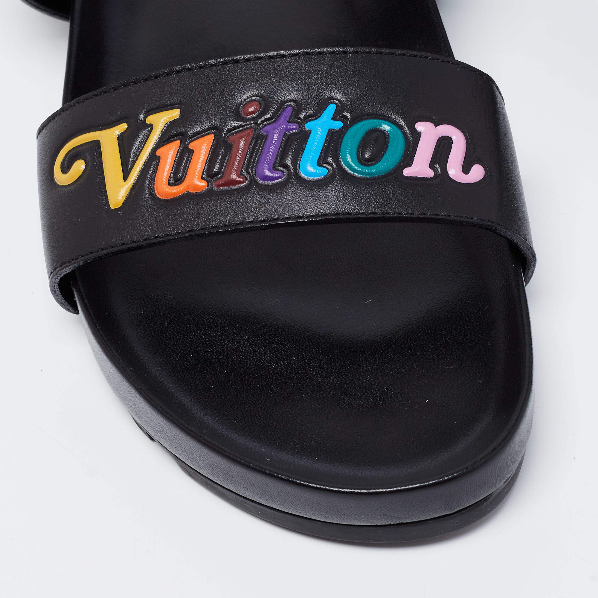 Louis Vuitton - Authenticated Bom Dia Sandal - Leather Black for Women, Very Good Condition