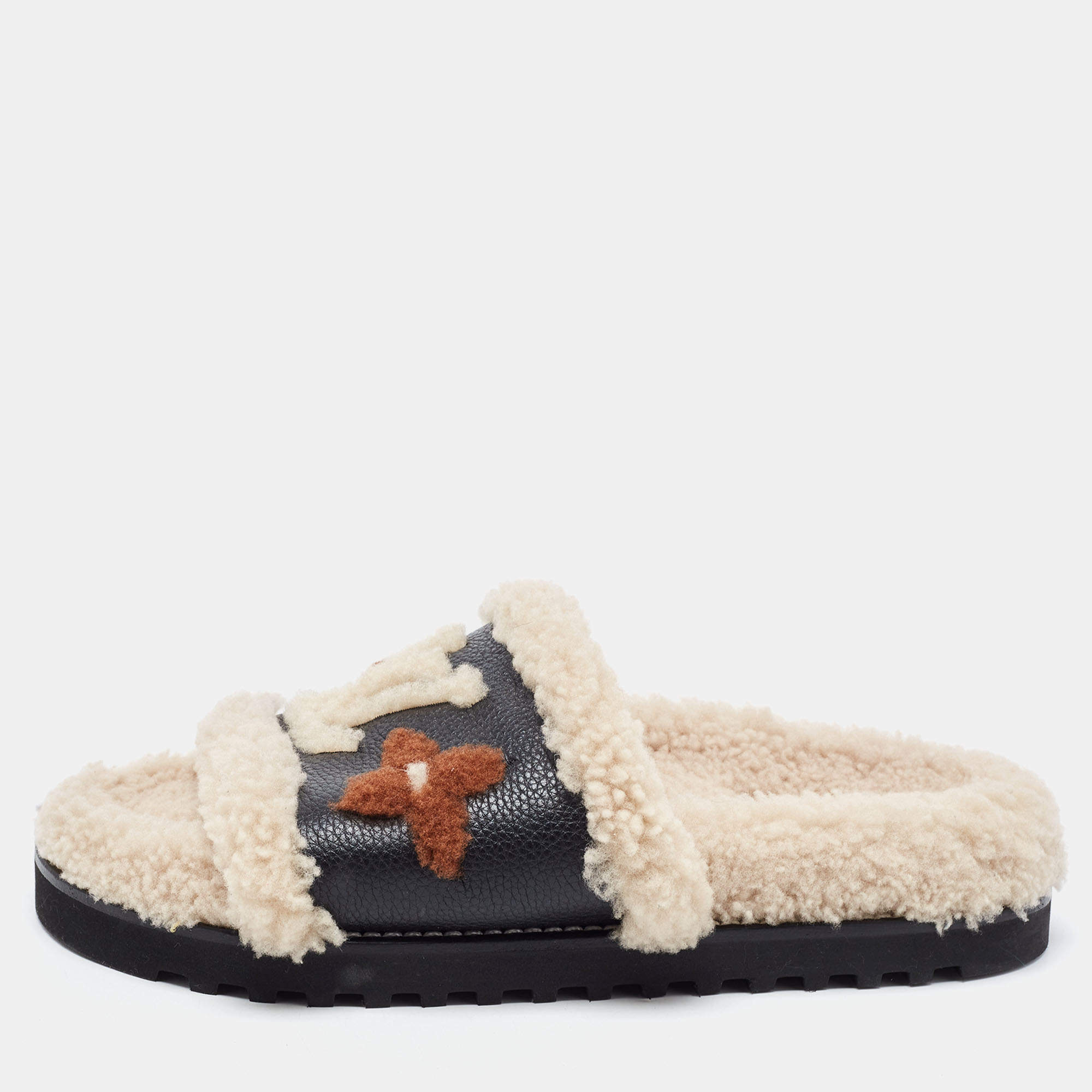 Louis Vuitton Paseo Flat Comfort Mule Black Logo Shearling Fur Slide Sandal  38