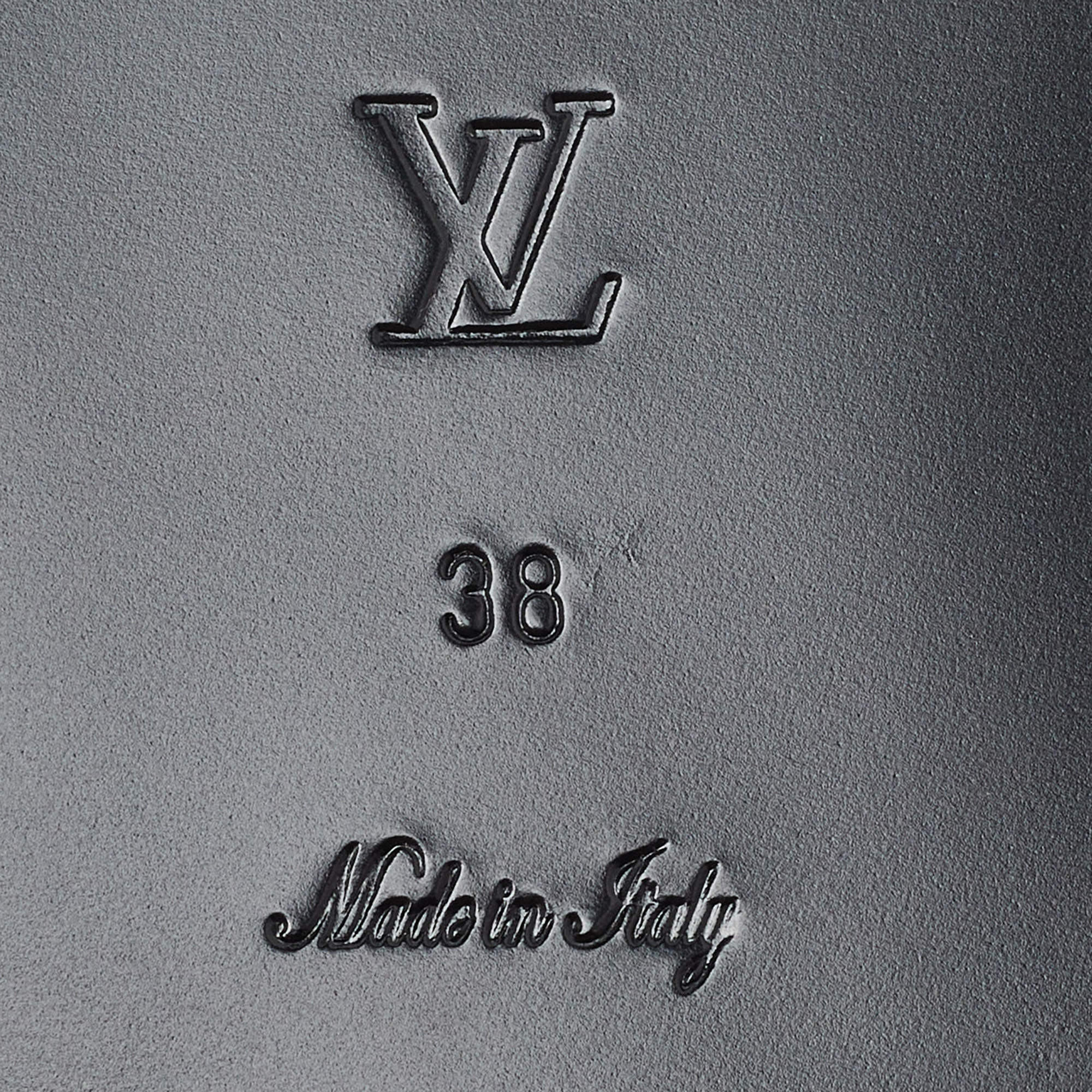 Louis Vuitton Gold Ostrich Leather Lock It Flat Sandals Size 38